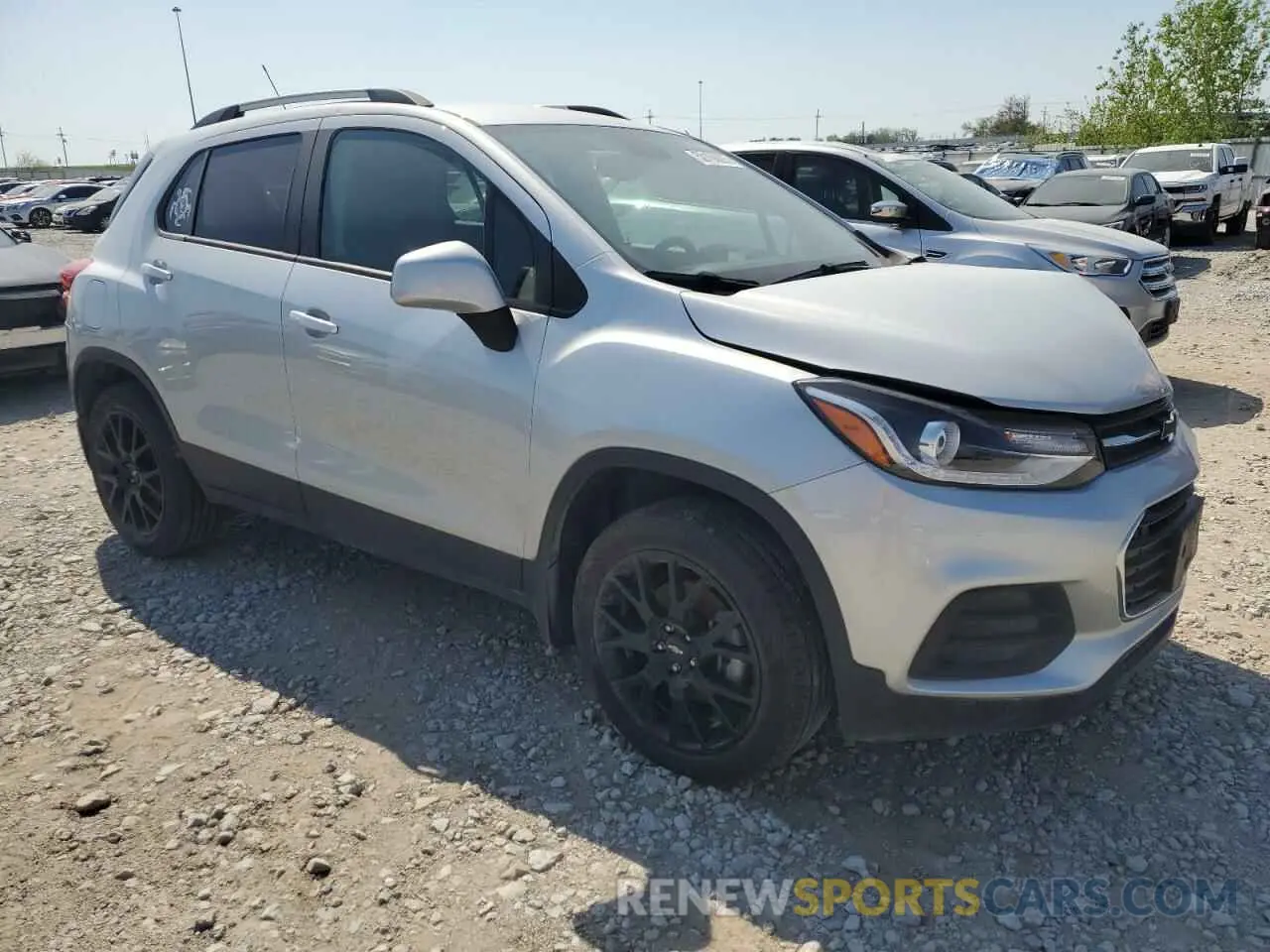 4 Photograph of a damaged car KL7CJPSMXNB563066 CHEVROLET TRAX 2022