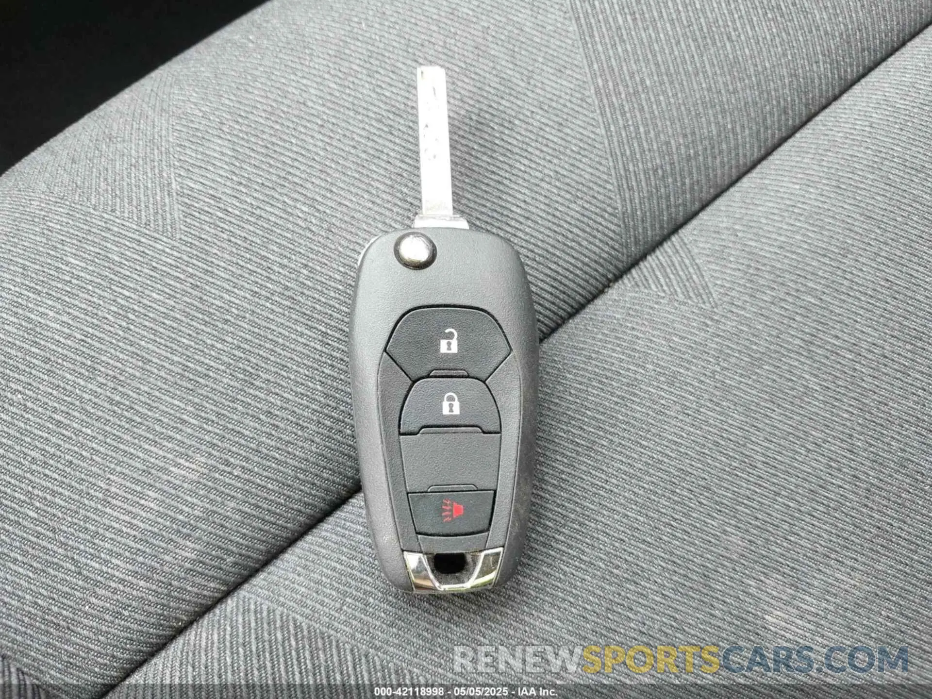 11 Photograph of a damaged car KL77LFE20RC110378 CHEVROLET TRAX 2024
