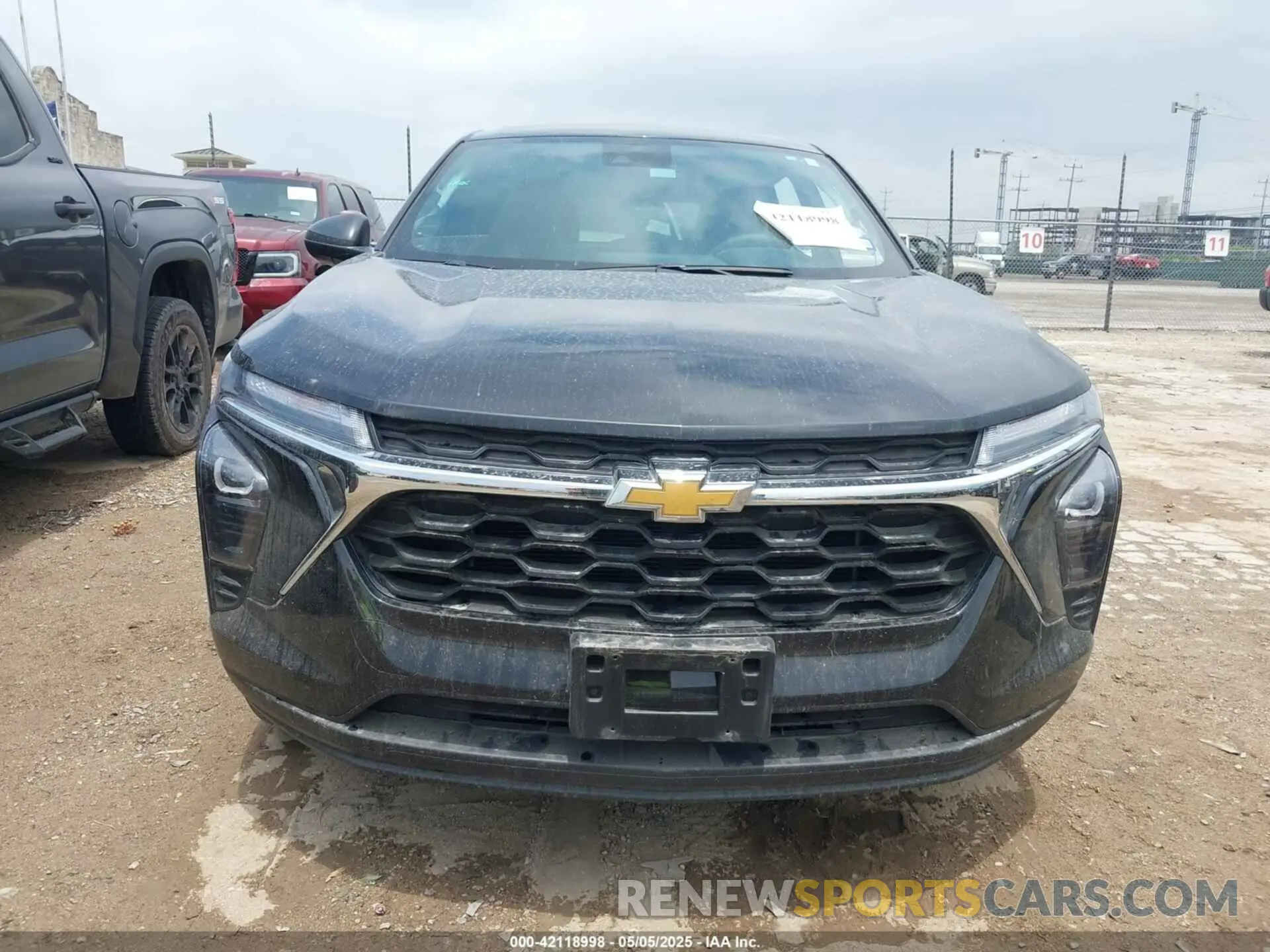 13 Photograph of a damaged car KL77LFE20RC110378 CHEVROLET TRAX 2024