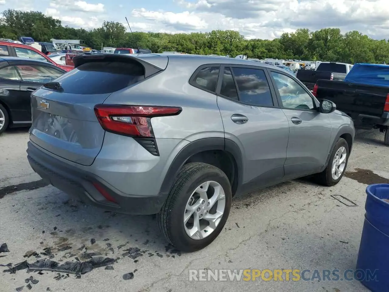3 Photograph of a damaged car KL77LFE20RC132977 CHEVROLET TRAX 2024