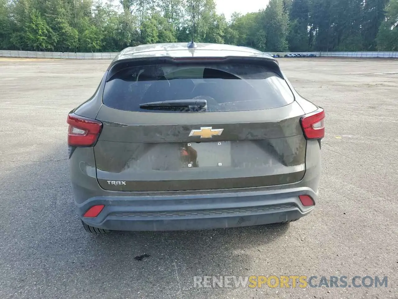 6 Photograph of a damaged car KL77LFE20RC192631 CHEVROLET TRAX 2024