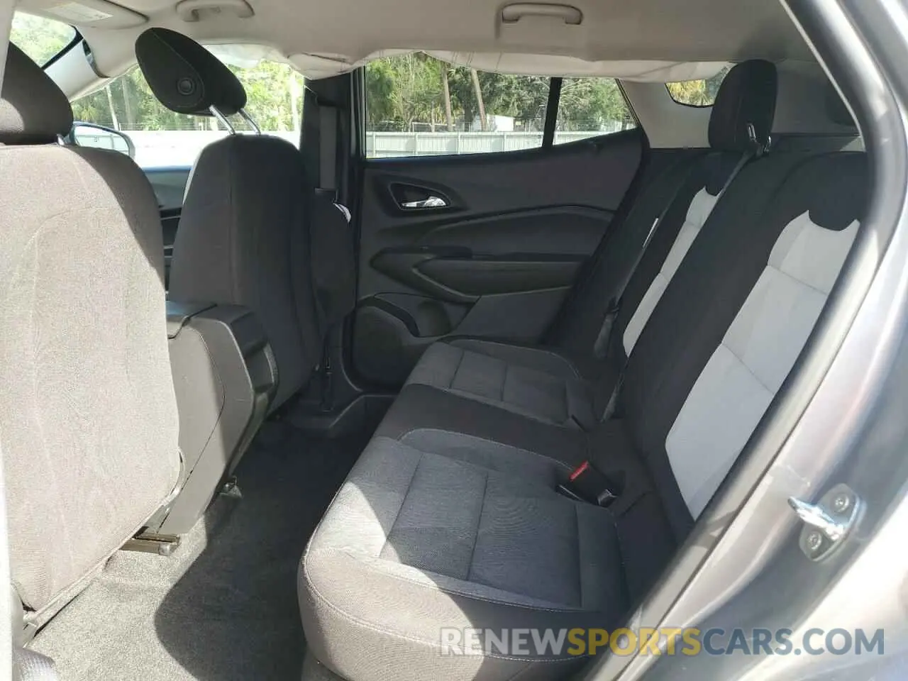 12 Photograph of a damaged car KL77LFE21RC044455 CHEVROLET TRAX 2024