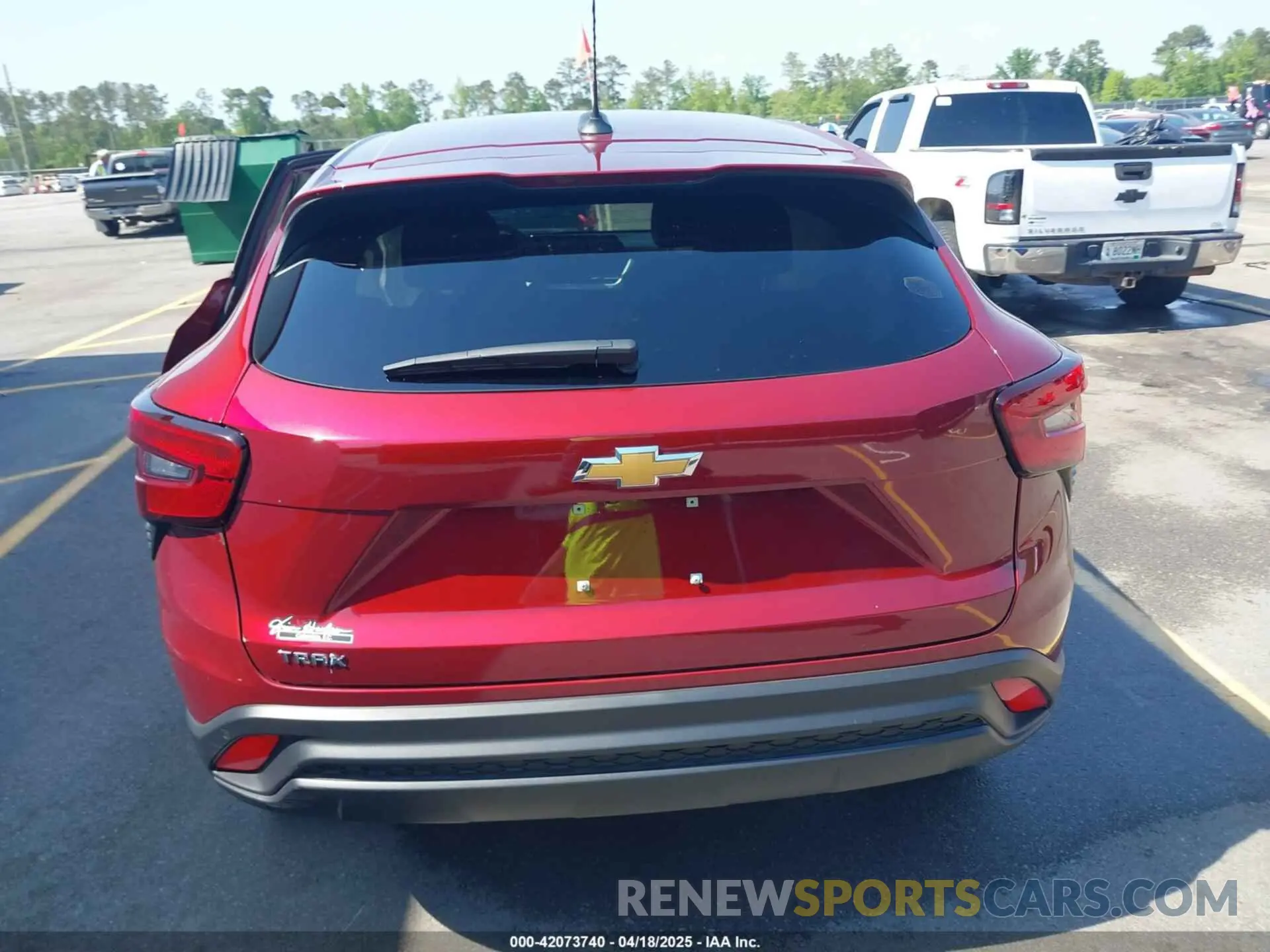 16 Photograph of a damaged car KL77LFE21RC094353 CHEVROLET TRAX 2024