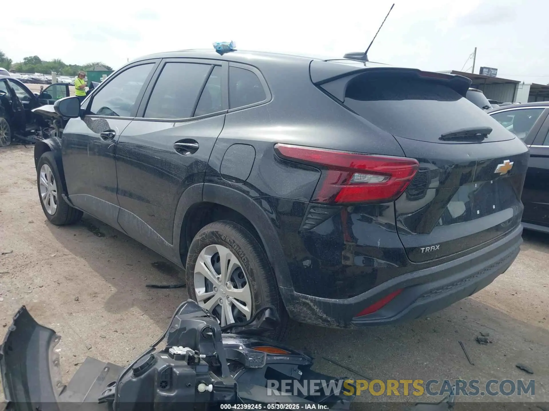 3 Photograph of a damaged car KL77LFE21RC139677 CHEVROLET TRAX 2024