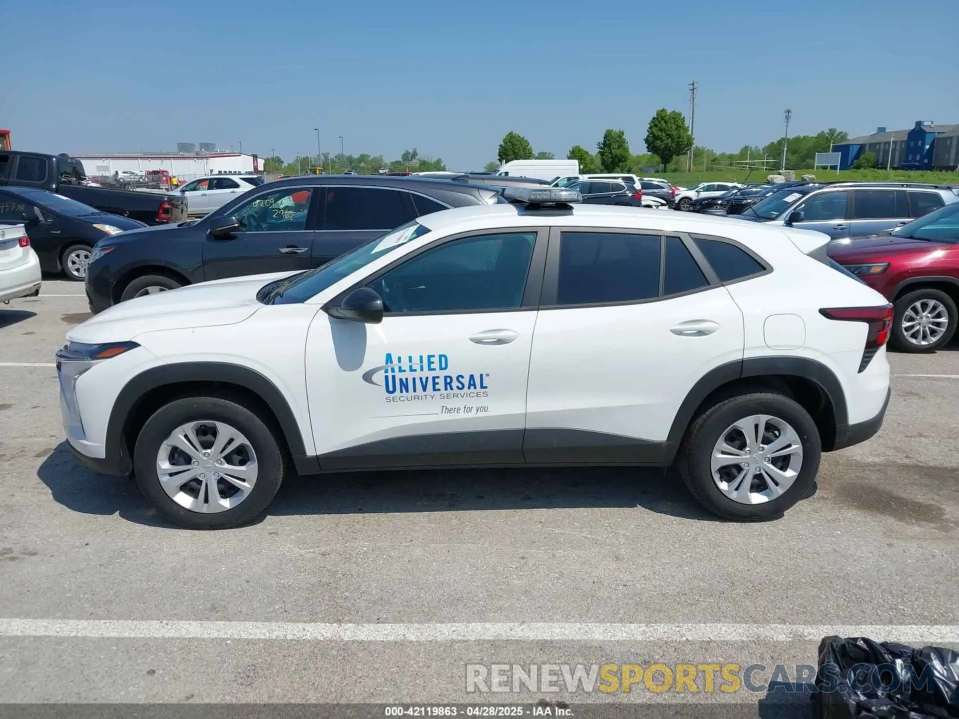 14 Photograph of a damaged car KL77LFE21RC140053 CHEVROLET TRAX 2024