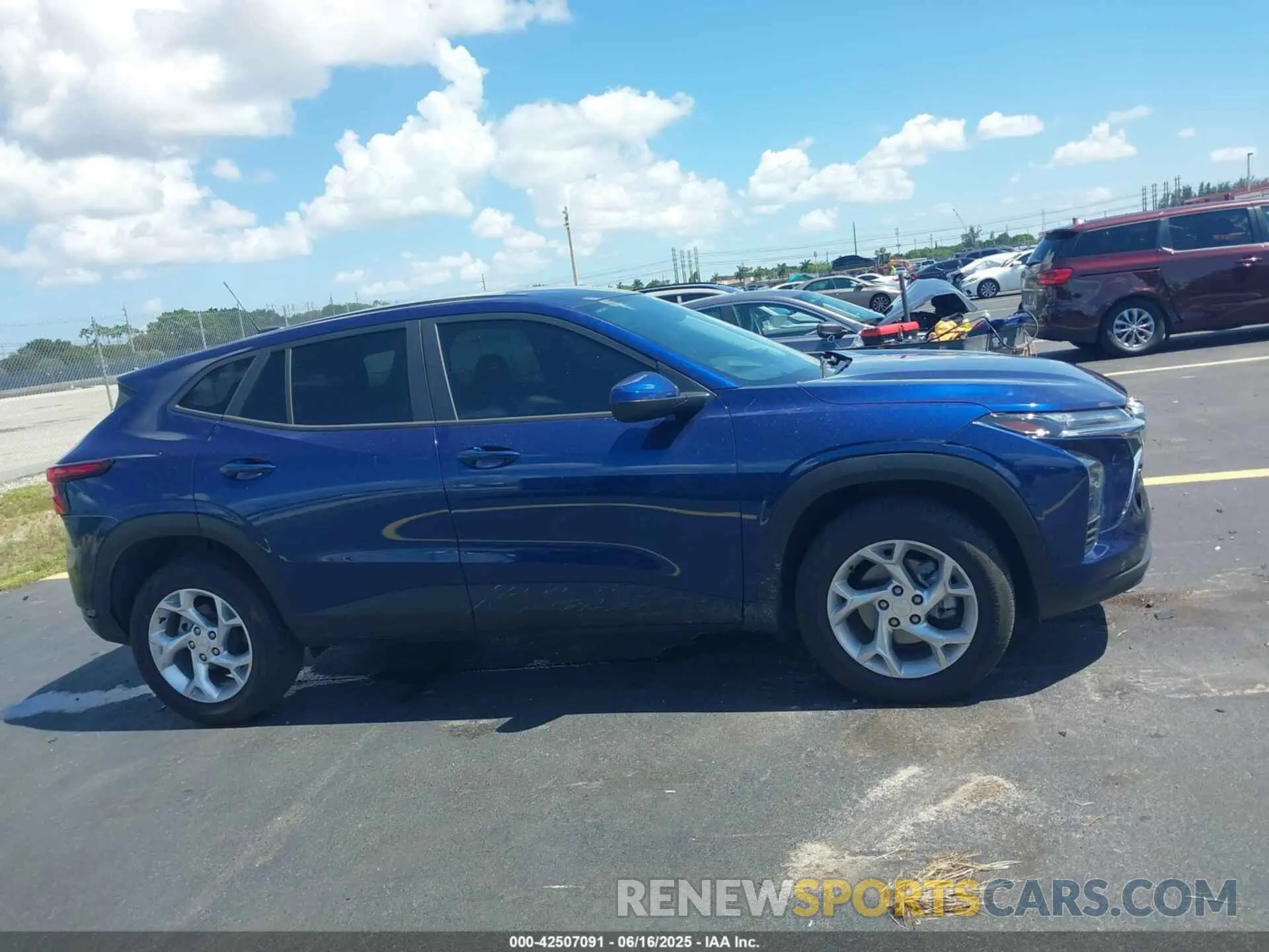 13 Photograph of a damaged car KL77LFE21RC162568 CHEVROLET TRAX 2024