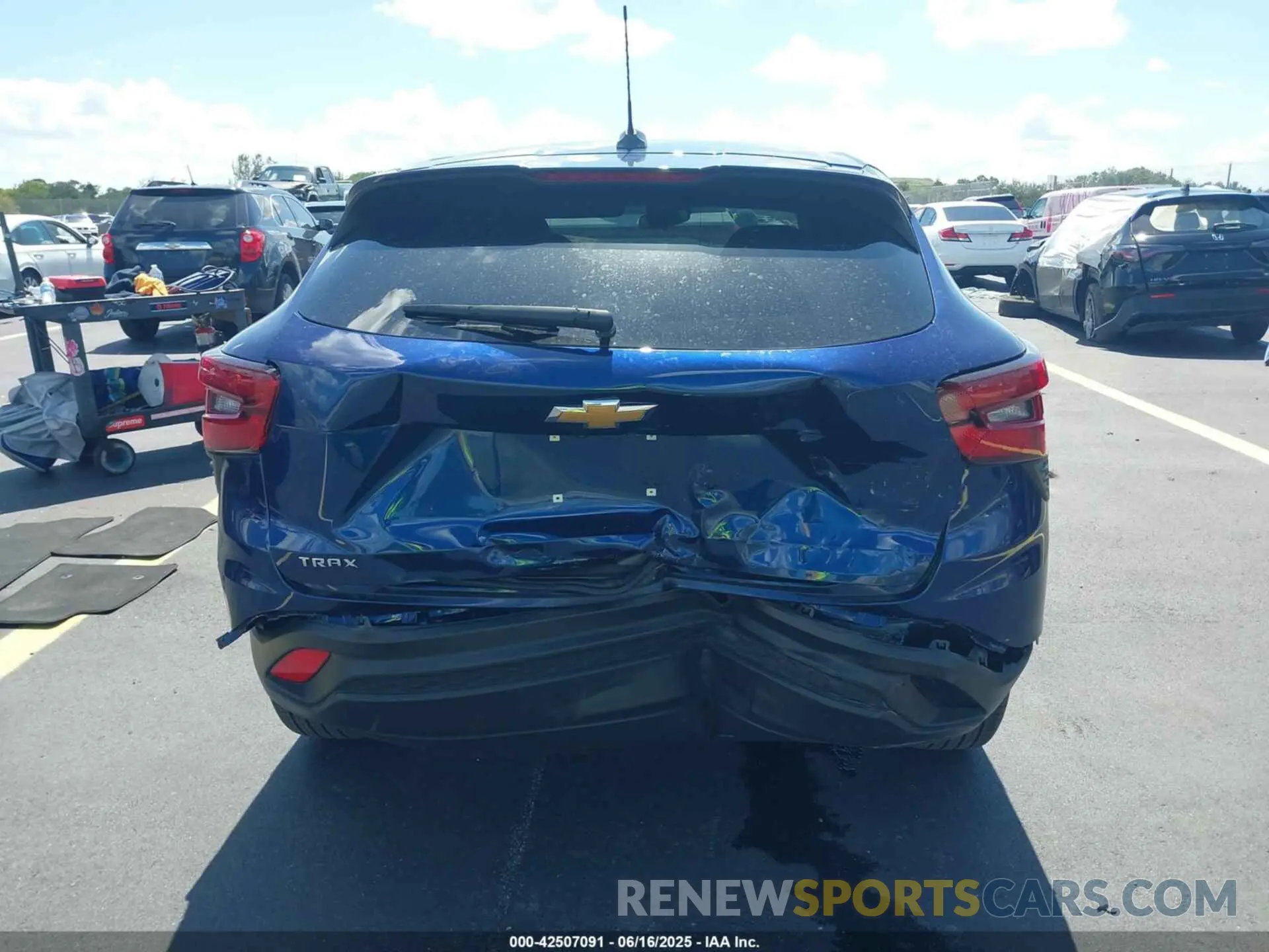 16 Photograph of a damaged car KL77LFE21RC162568 CHEVROLET TRAX 2024