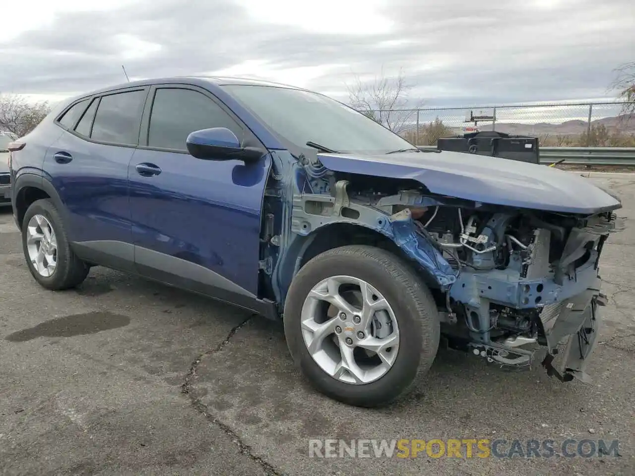 4 Photograph of a damaged car KL77LFE21RC220002 CHEVROLET TRAX 2024