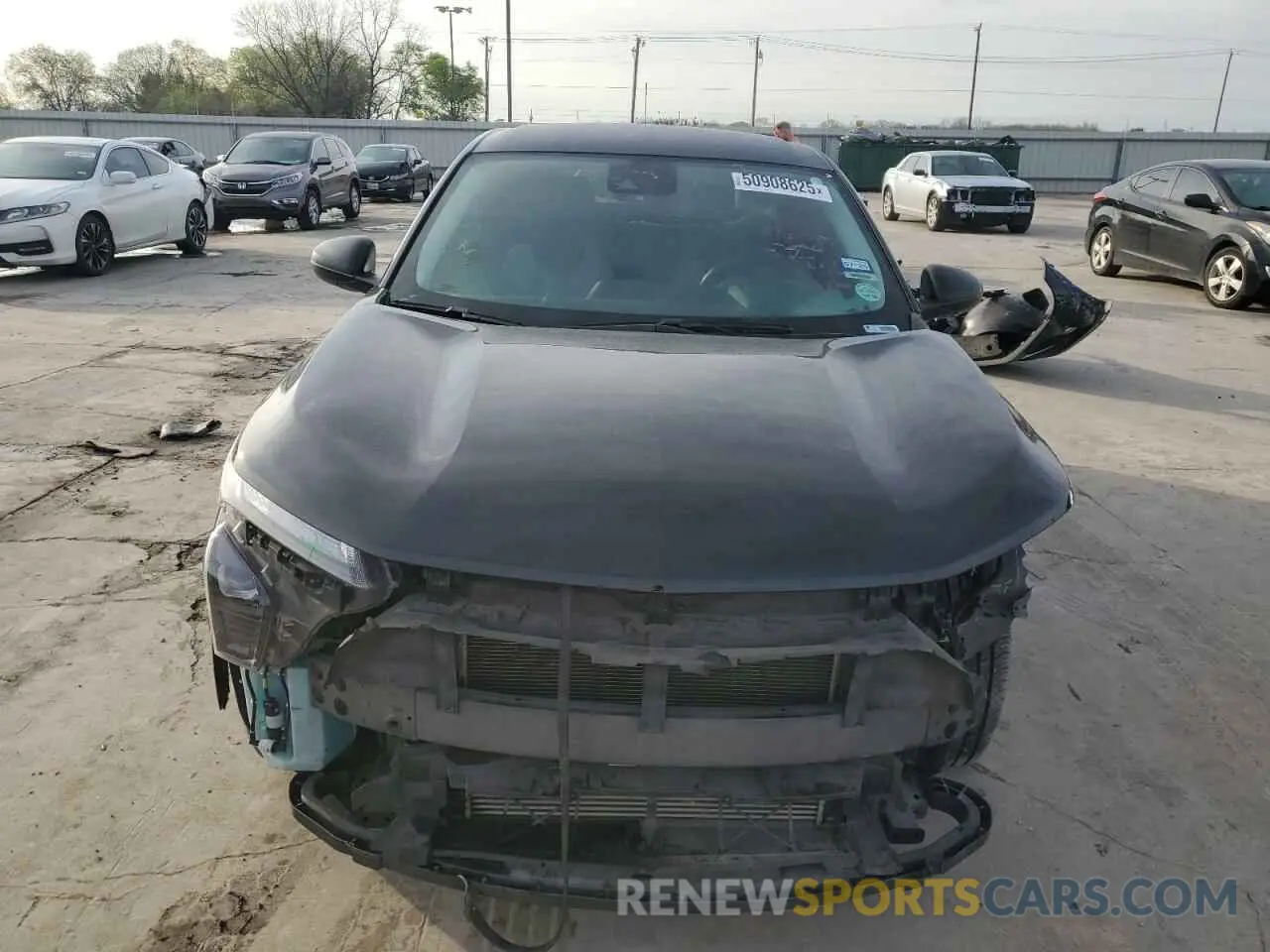 5 Photograph of a damaged car KL77LFE22RC054427 CHEVROLET TRAX 2024