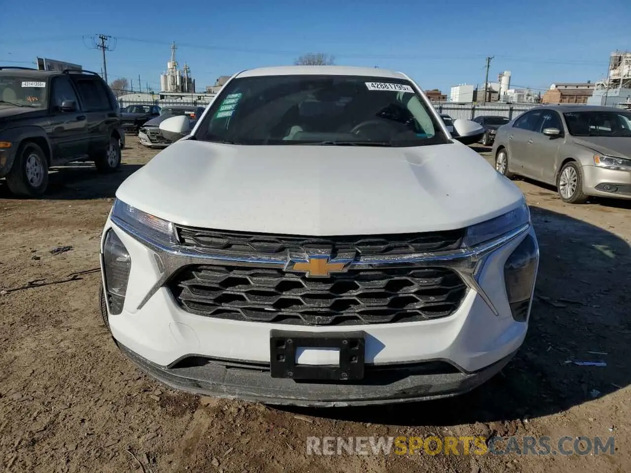 5 Photograph of a damaged car KL77LFE22RC151823 CHEVROLET TRAX 2024