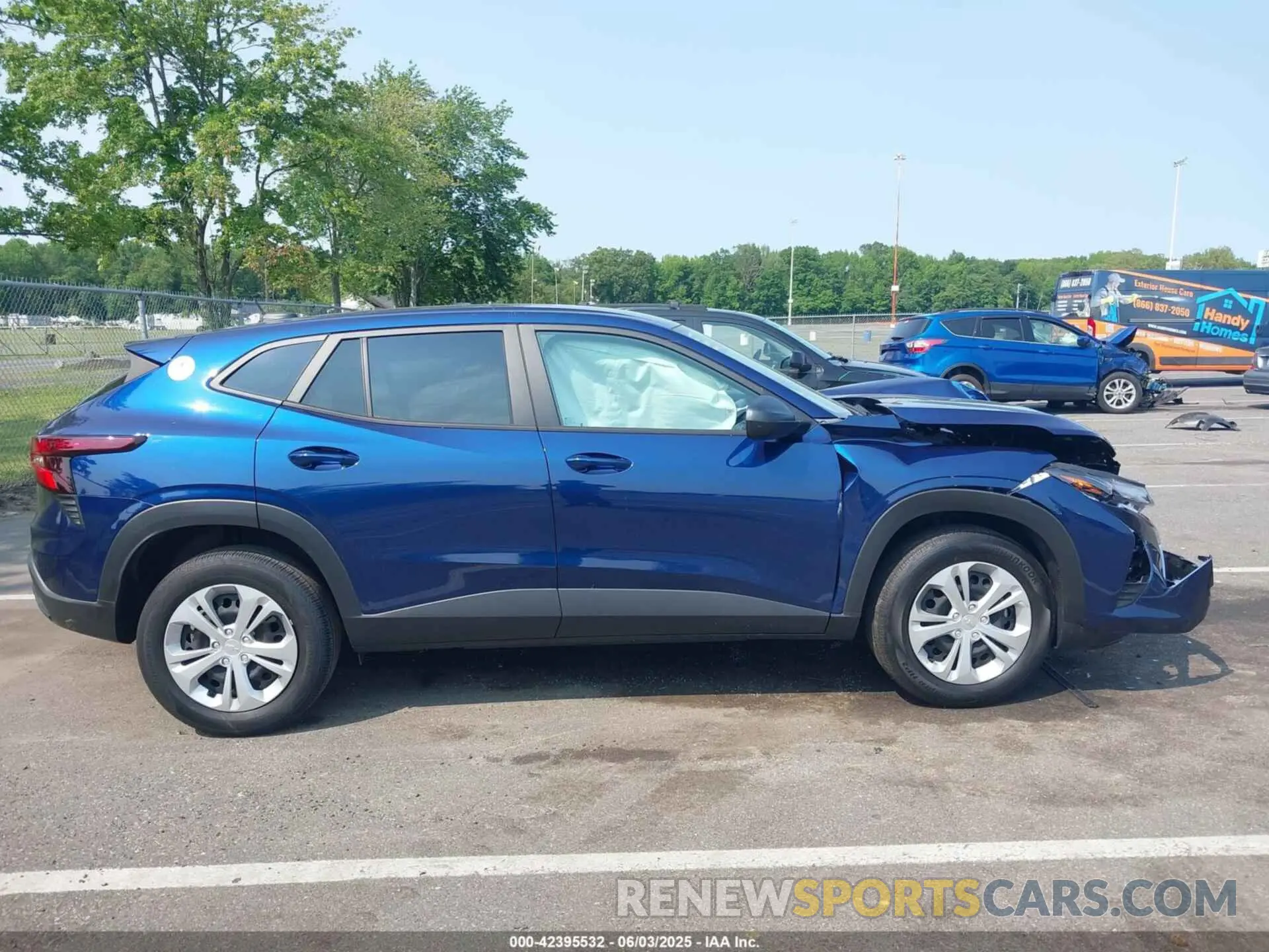 13 Photograph of a damaged car KL77LFE22RC154463 CHEVROLET TRAX 2024