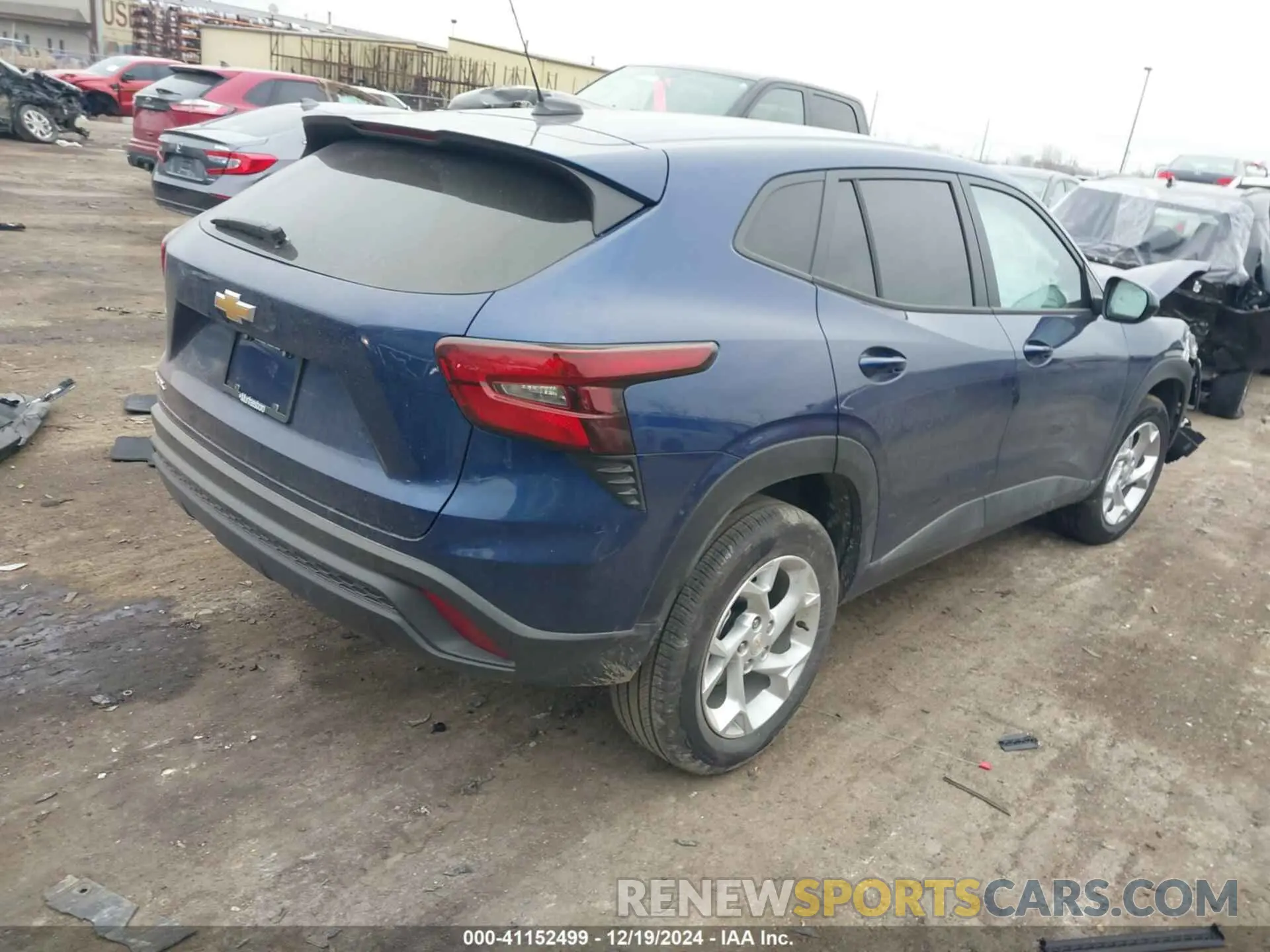 4 Photograph of a damaged car KL77LFE23RC109953 CHEVROLET TRAX 2024