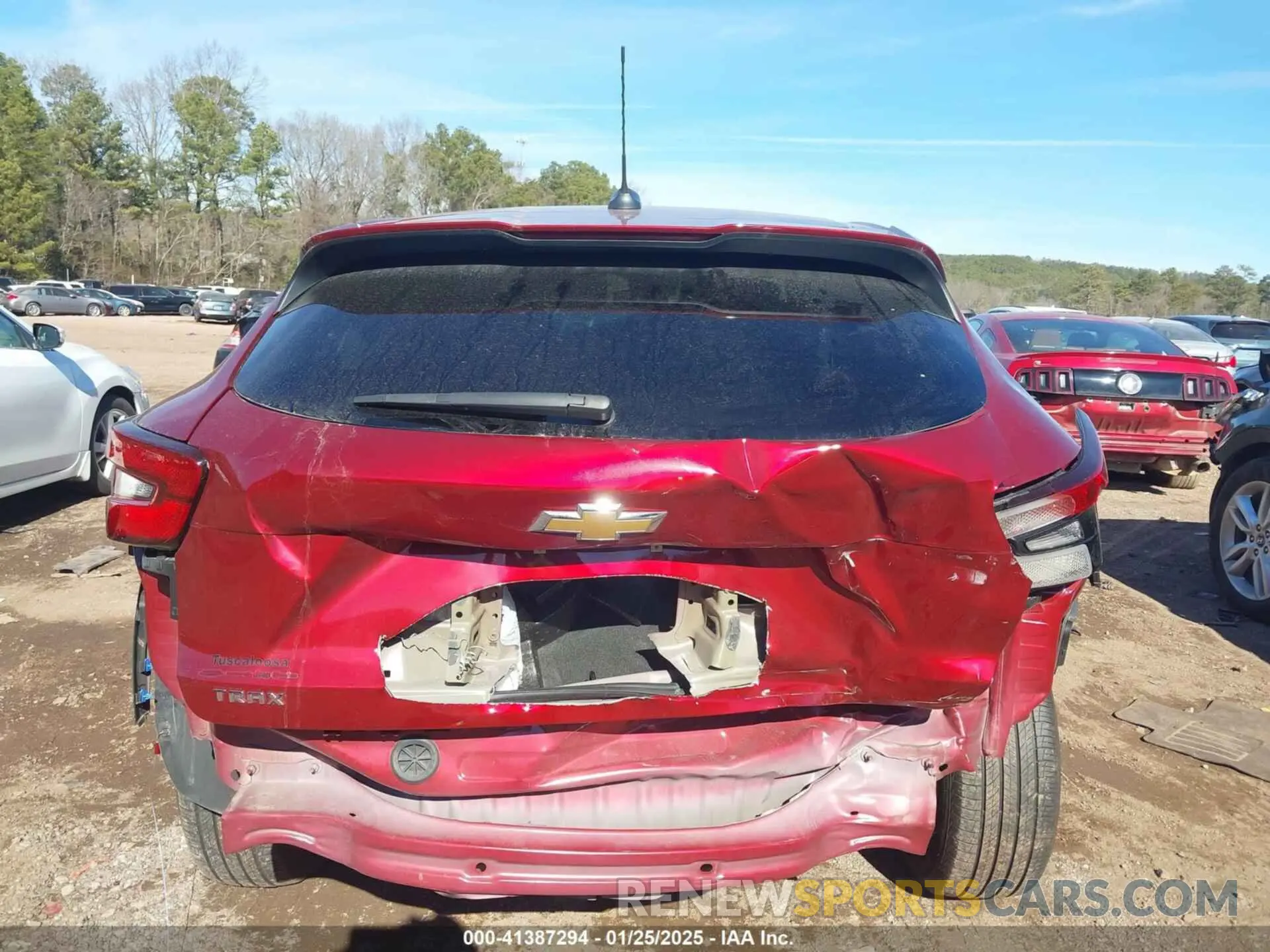 16 Photograph of a damaged car KL77LFE24RC063422 CHEVROLET TRAX 2024