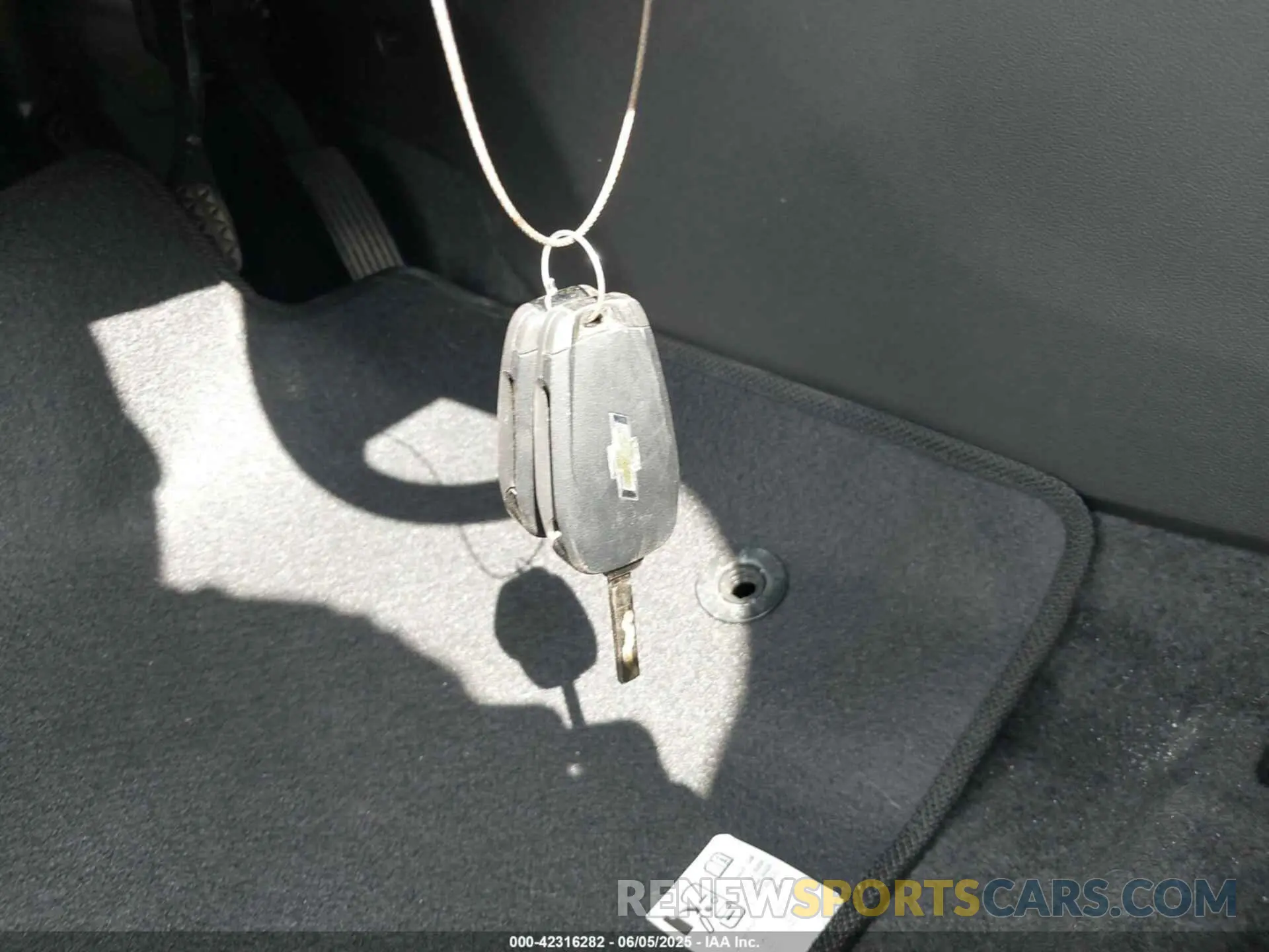 11 Photograph of a damaged car KL77LFE26RC028932 CHEVROLET TRAX 2024