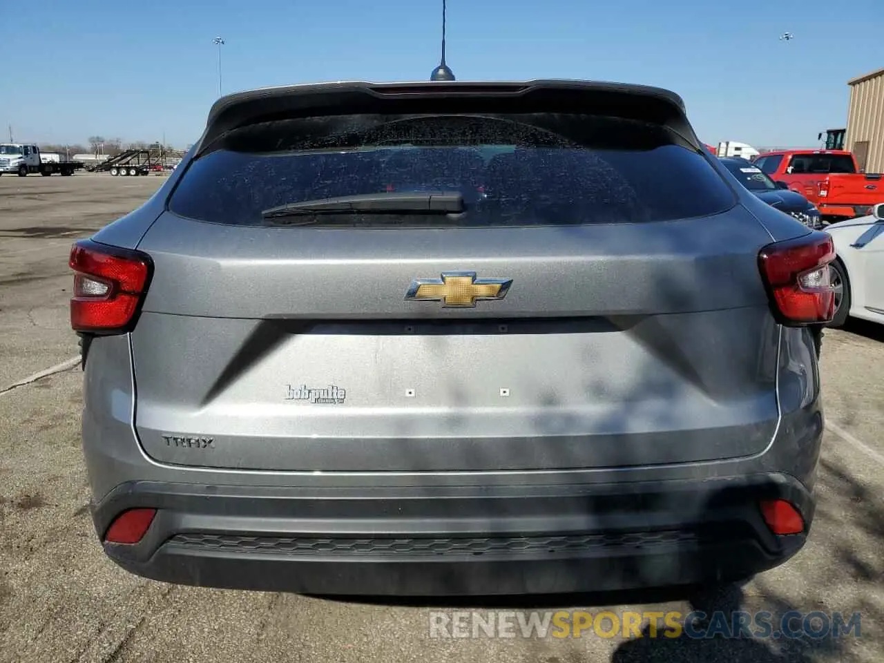 6 Photograph of a damaged car KL77LFE26RC202661 CHEVROLET TRAX 2024