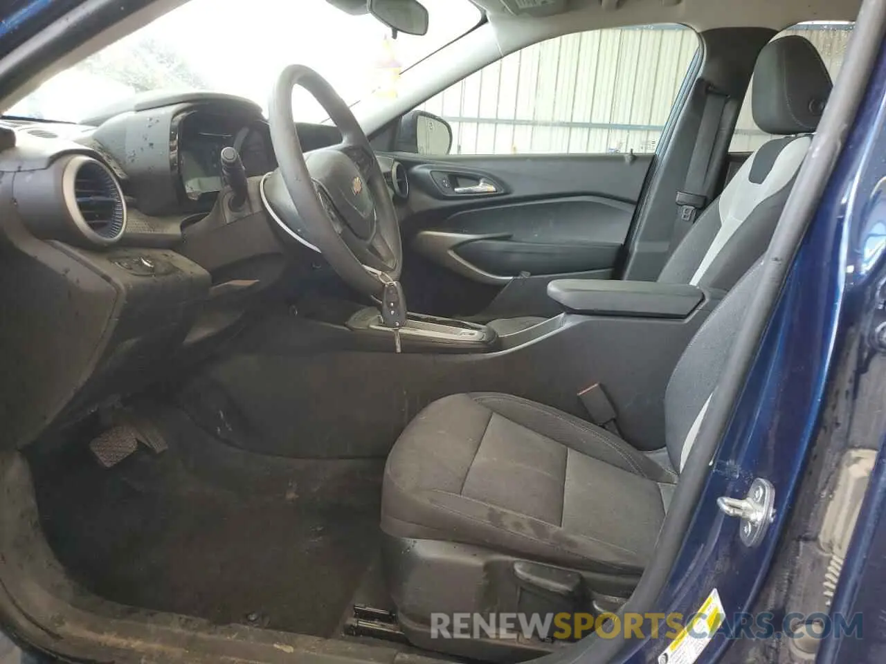 7 Photograph of a damaged car KL77LFE27RC031452 CHEVROLET TRAX 2024