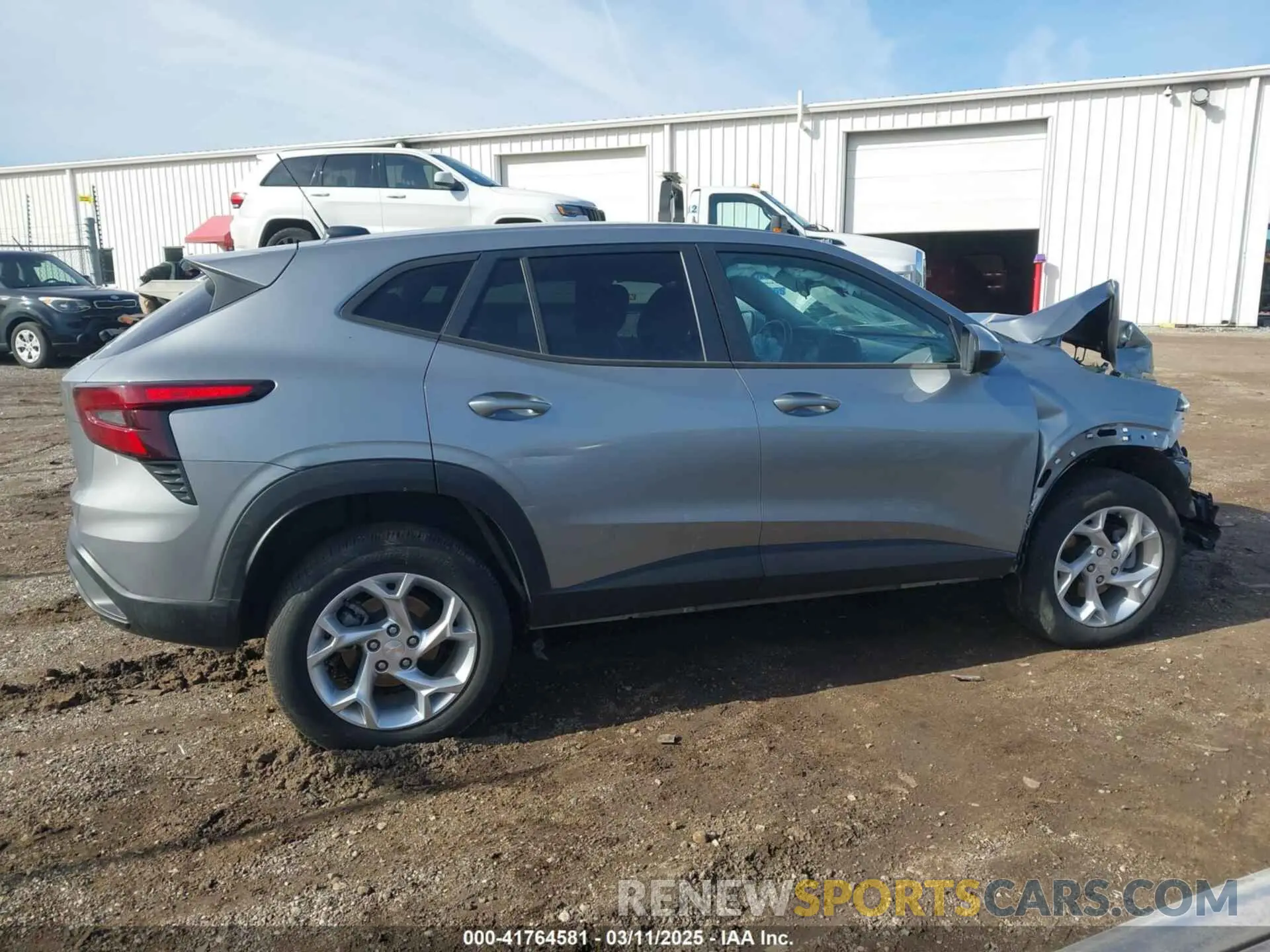 14 Photograph of a damaged car KL77LFE27RC050583 CHEVROLET TRAX 2024