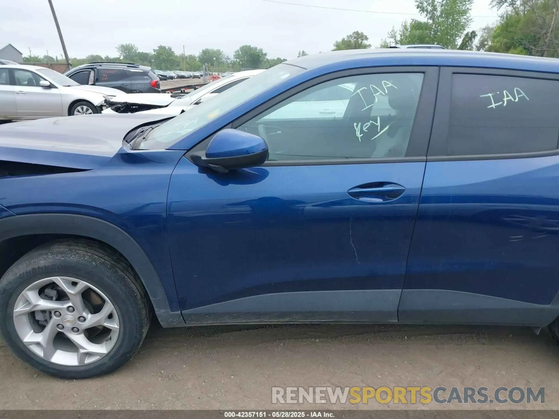 14 Photograph of a damaged car KL77LFE27RC096138 CHEVROLET TRAX 2024