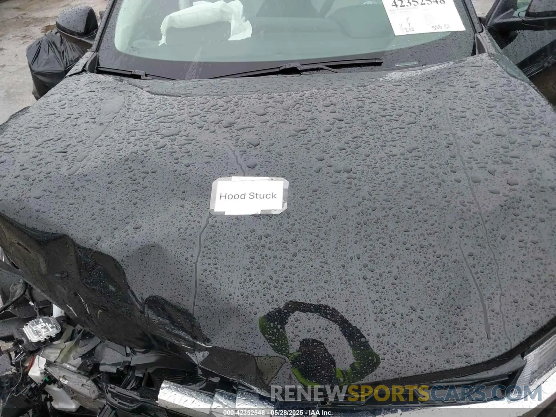 10 Photograph of a damaged car KL77LFE27RC208274 CHEVROLET TRAX 2024