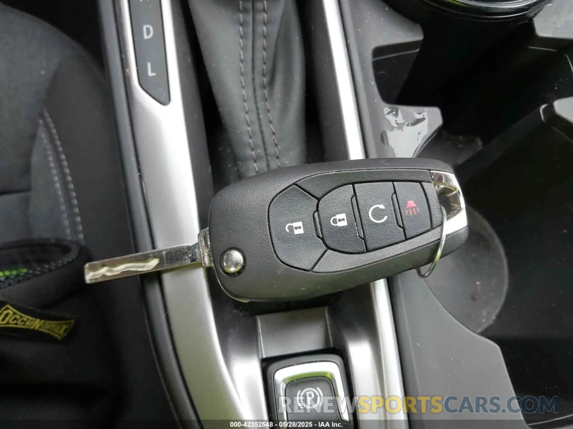 11 Photograph of a damaged car KL77LFE27RC208274 CHEVROLET TRAX 2024