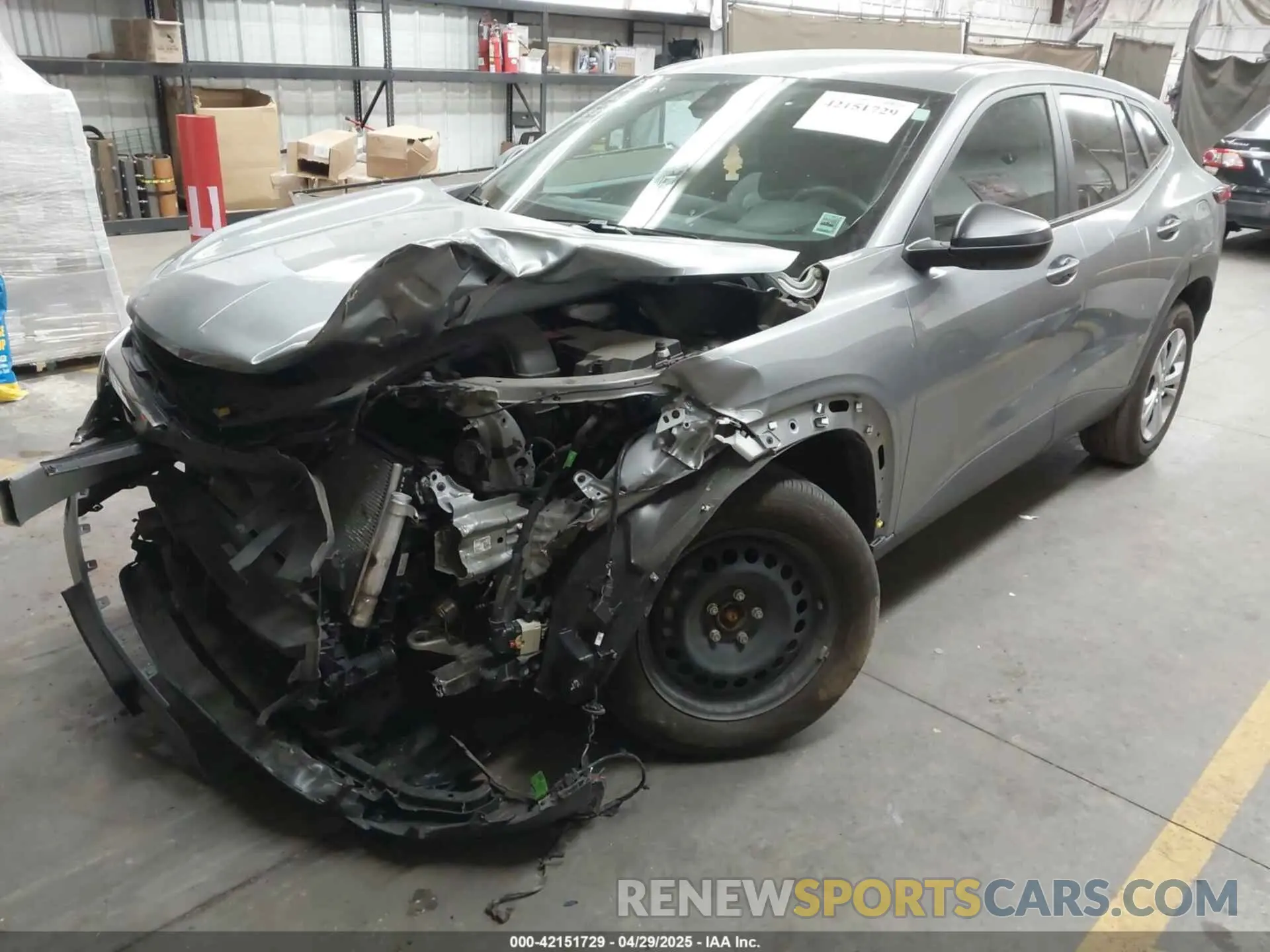 2 Photograph of a damaged car KL77LFE27RC245700 CHEVROLET TRAX 2024