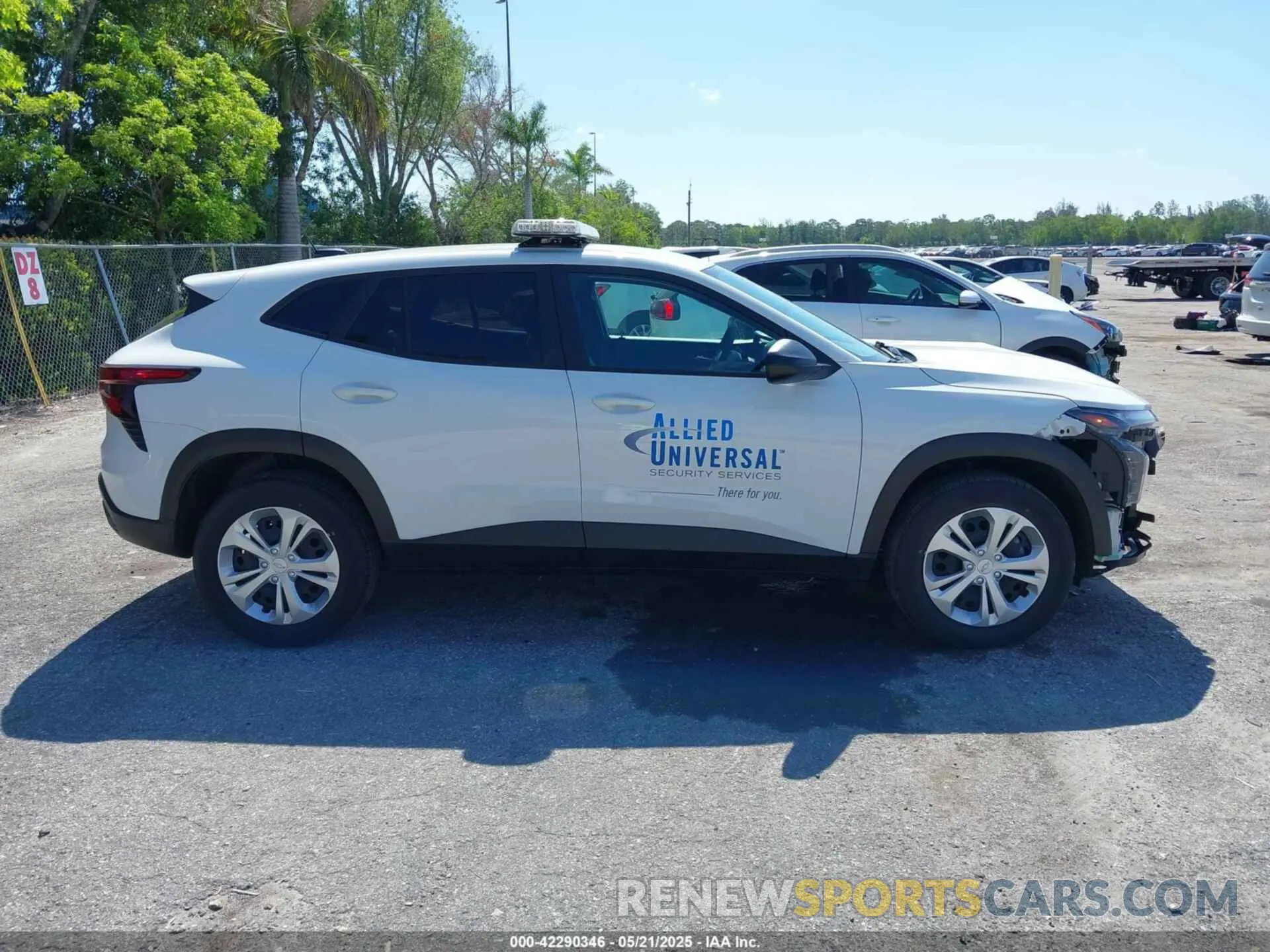 14 Photograph of a damaged car KL77LFE28RC131351 CHEVROLET TRAX 2024