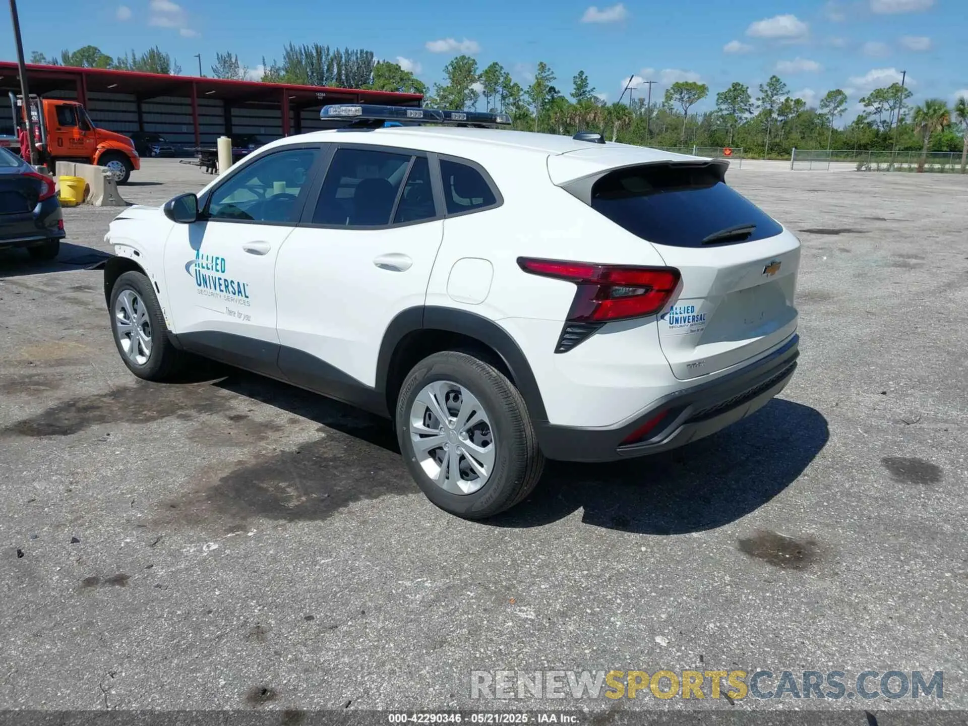 3 Photograph of a damaged car KL77LFE28RC131351 CHEVROLET TRAX 2024