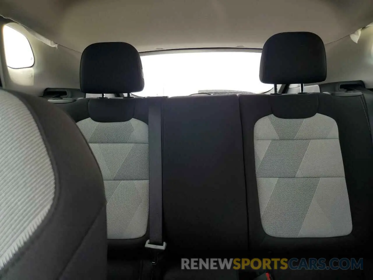 10 Photograph of a damaged car KL77LFE28RC165029 CHEVROLET TRAX 2024
