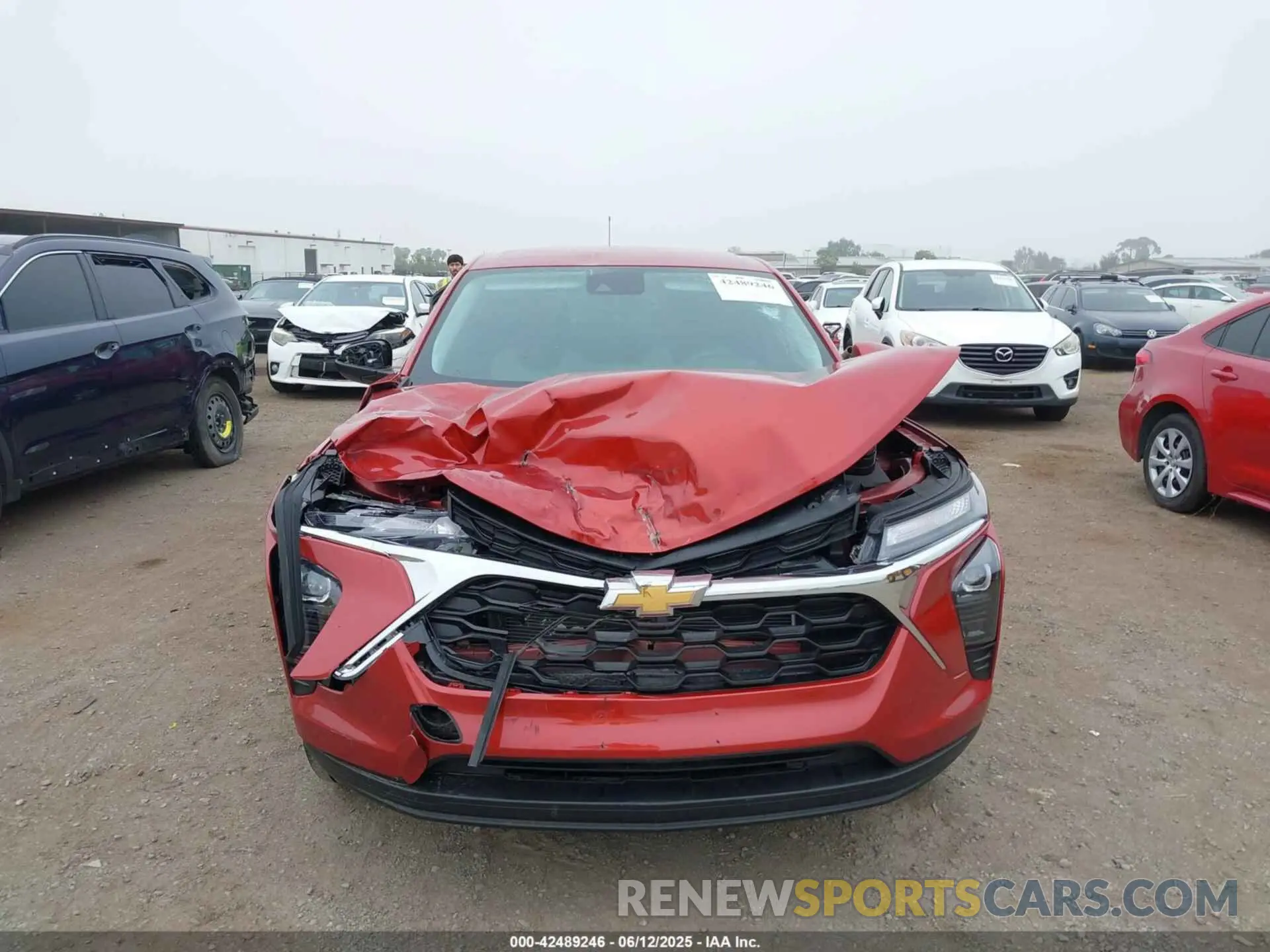 12 Photograph of a damaged car KL77LFE28RC193767 CHEVROLET TRAX 2024