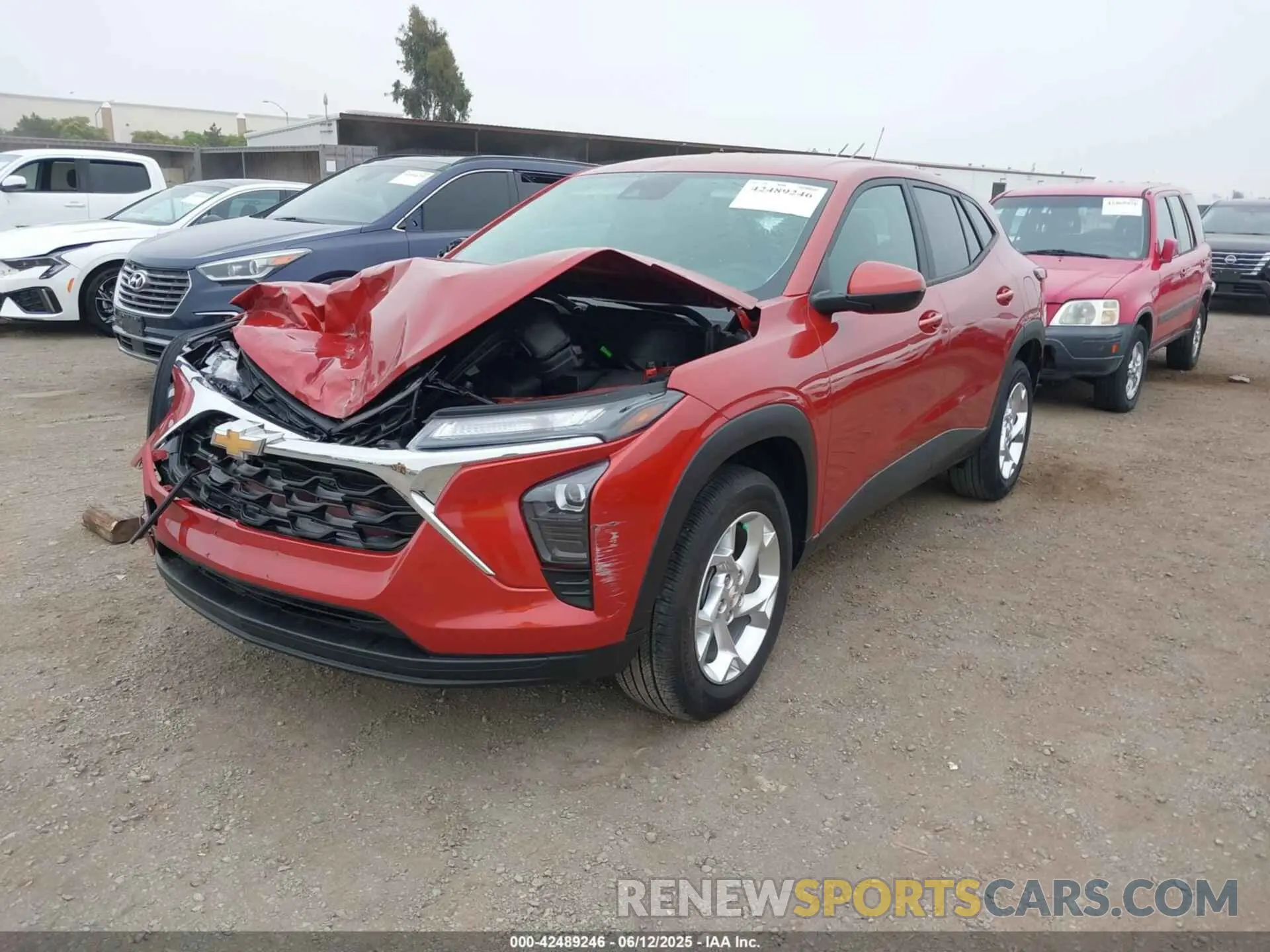2 Photograph of a damaged car KL77LFE28RC193767 CHEVROLET TRAX 2024
