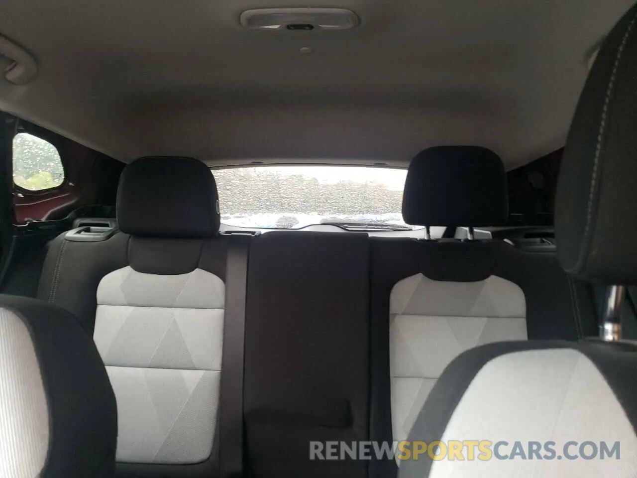 10 Photograph of a damaged car KL77LFE28RC220918 CHEVROLET TRAX 2024