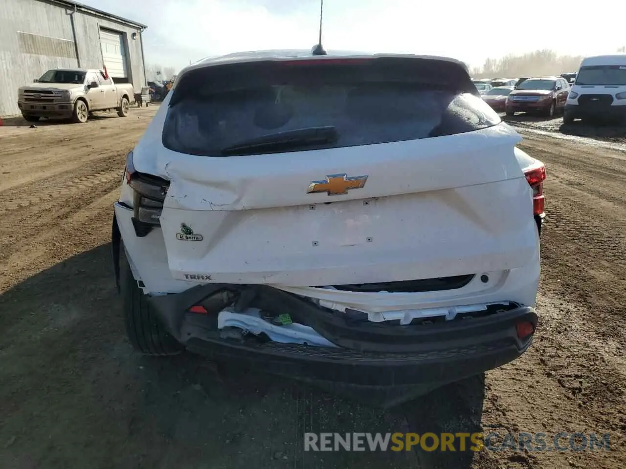 6 Photograph of a damaged car KL77LFE29RC097792 CHEVROLET TRAX 2024