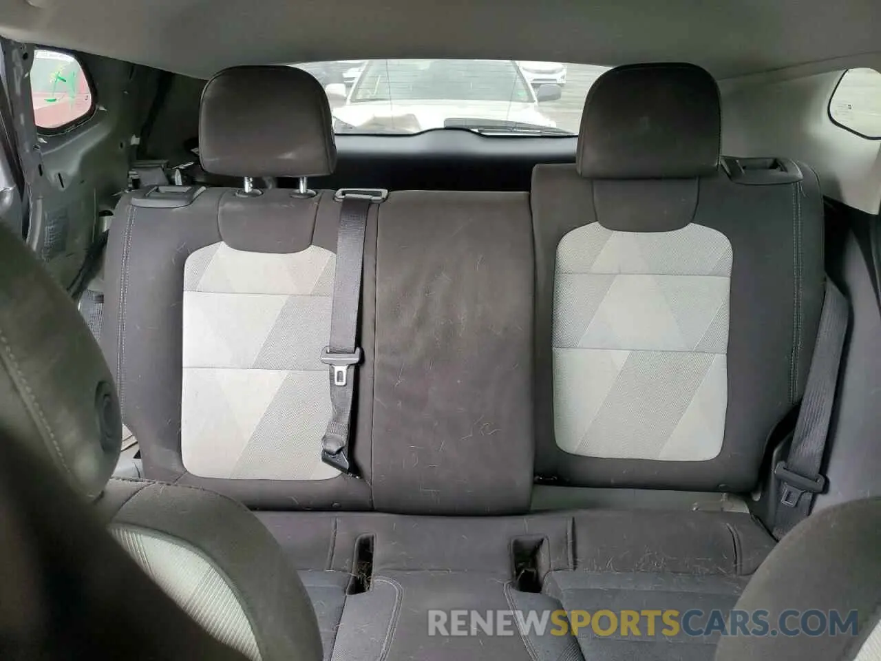 10 Photograph of a damaged car KL77LFE29RC130984 CHEVROLET TRAX 2024