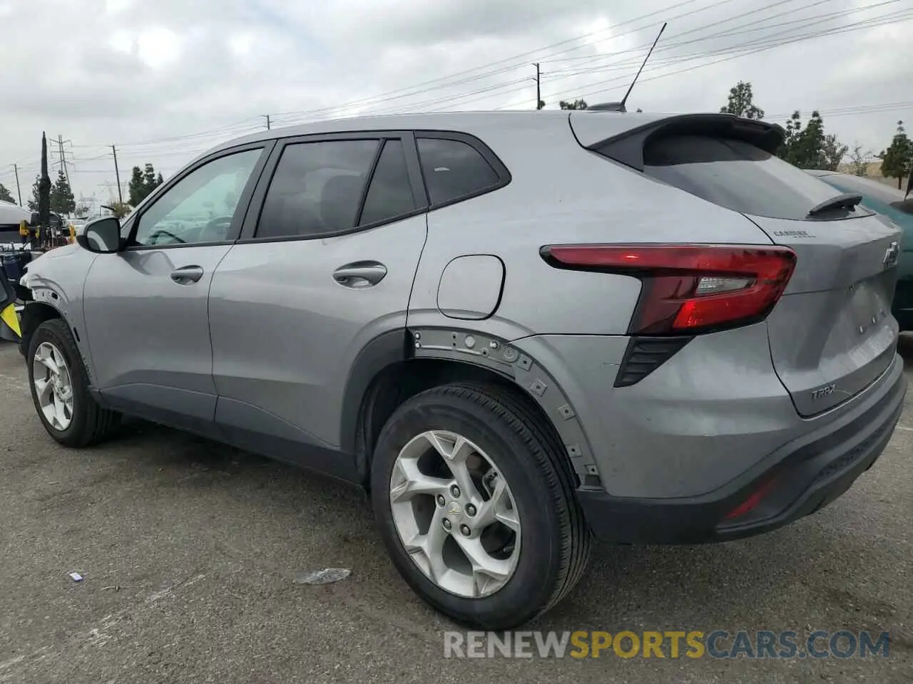 2 Photograph of a damaged car KL77LFE29RC130984 CHEVROLET TRAX 2024