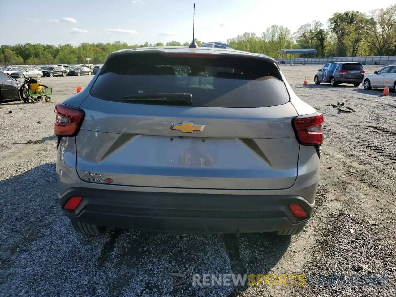 6 Photograph of a damaged car KL77LFE29RC207577 CHEVROLET TRAX 2024