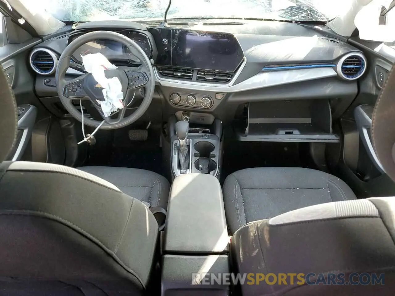 8 Photograph of a damaged car KL77LFE29RC207577 CHEVROLET TRAX 2024