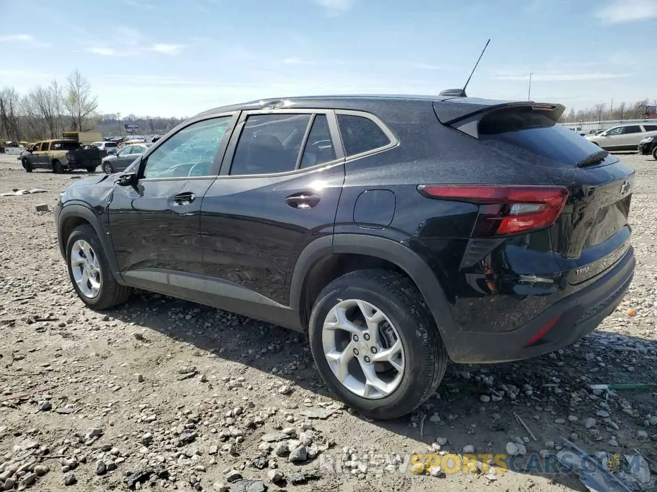 2 Photograph of a damaged car KL77LFE29RC228963 CHEVROLET TRAX 2024
