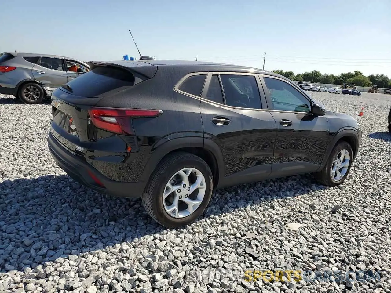 3 Photograph of a damaged car KL77LFE2XRC079379 CHEVROLET TRAX 2024