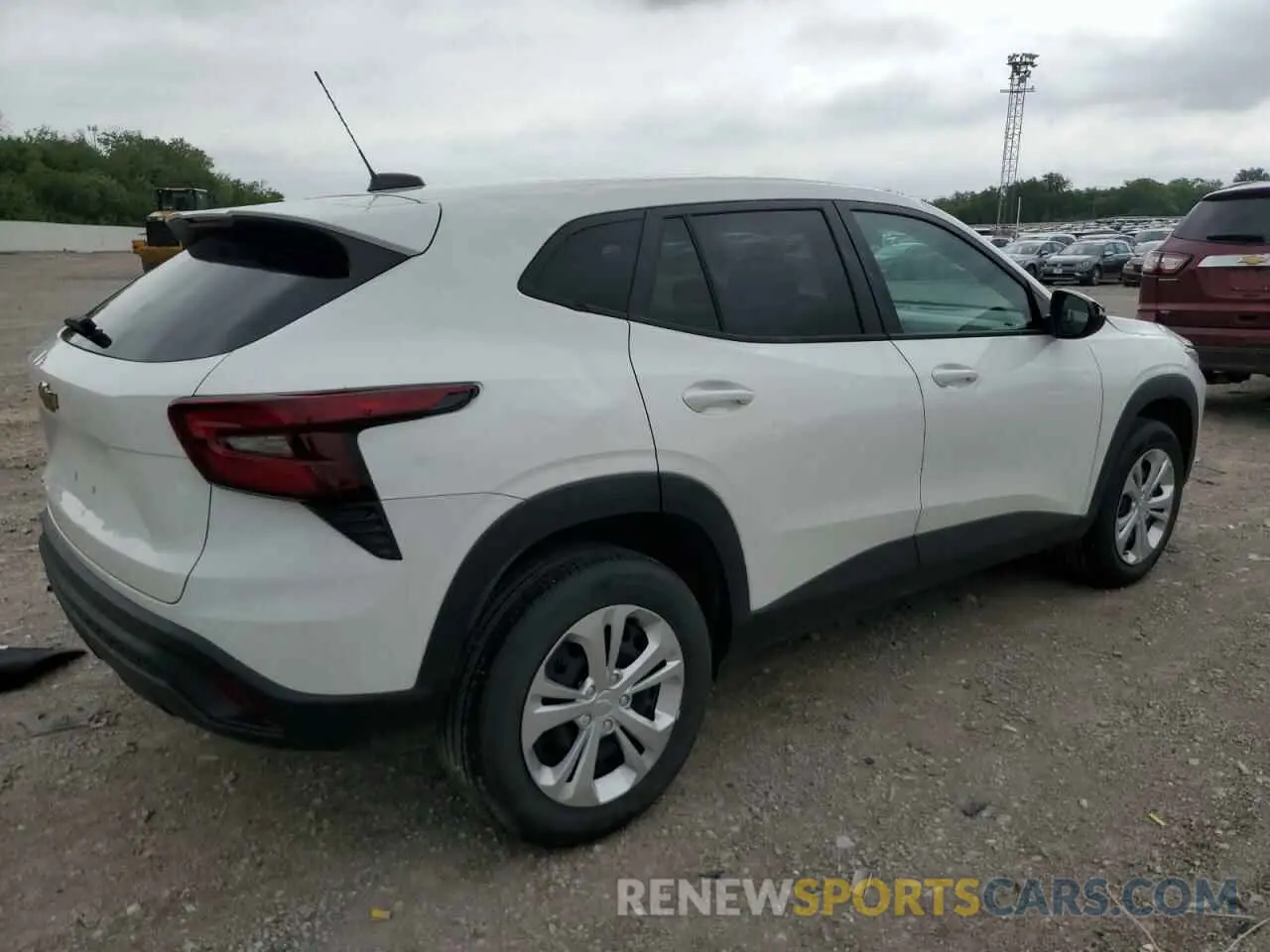 3 Photograph of a damaged car KL77LFE2XRC141721 CHEVROLET TRAX 2024