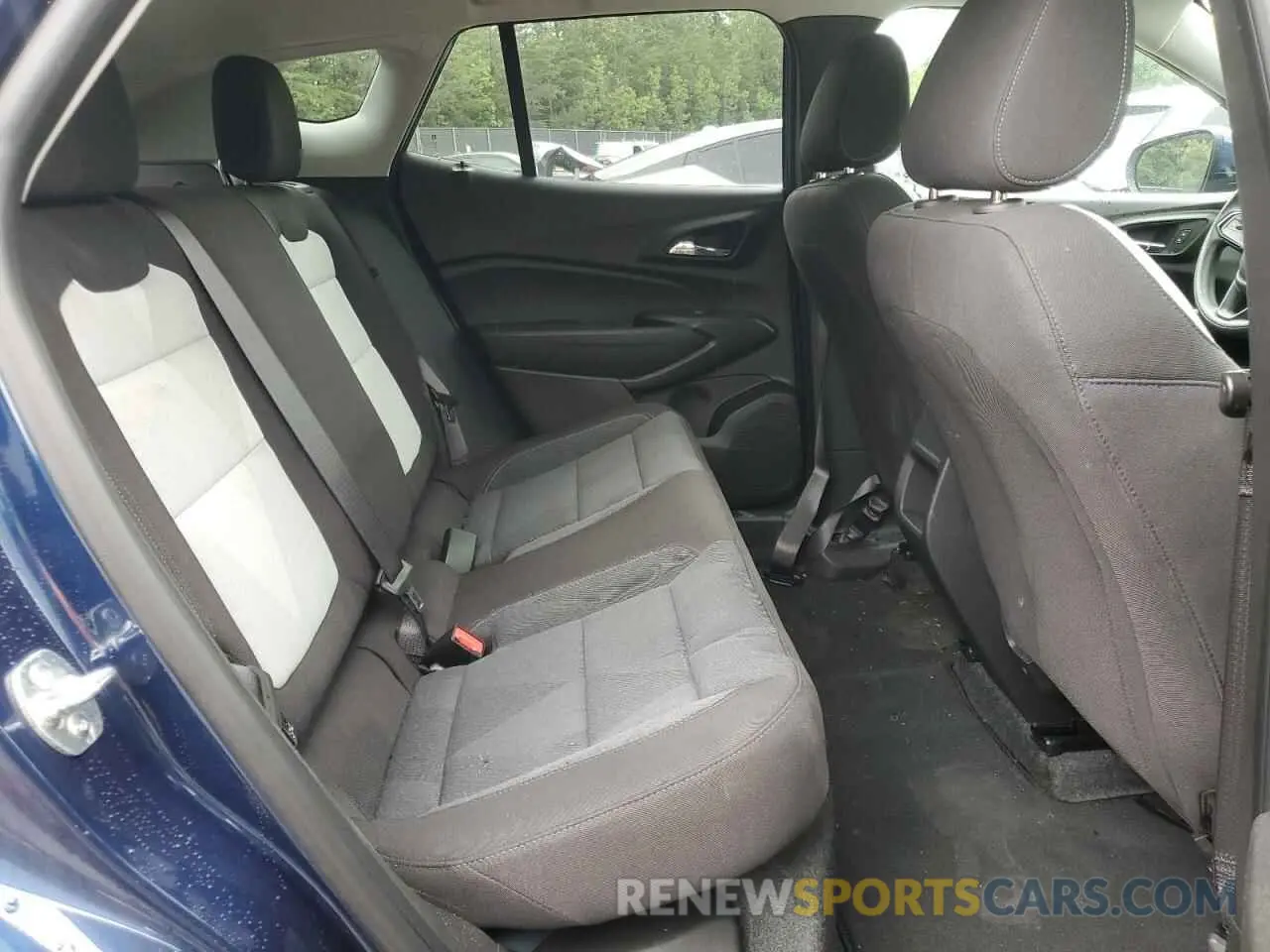 11 Photograph of a damaged car KL77LFE2XRC142691 CHEVROLET TRAX 2024