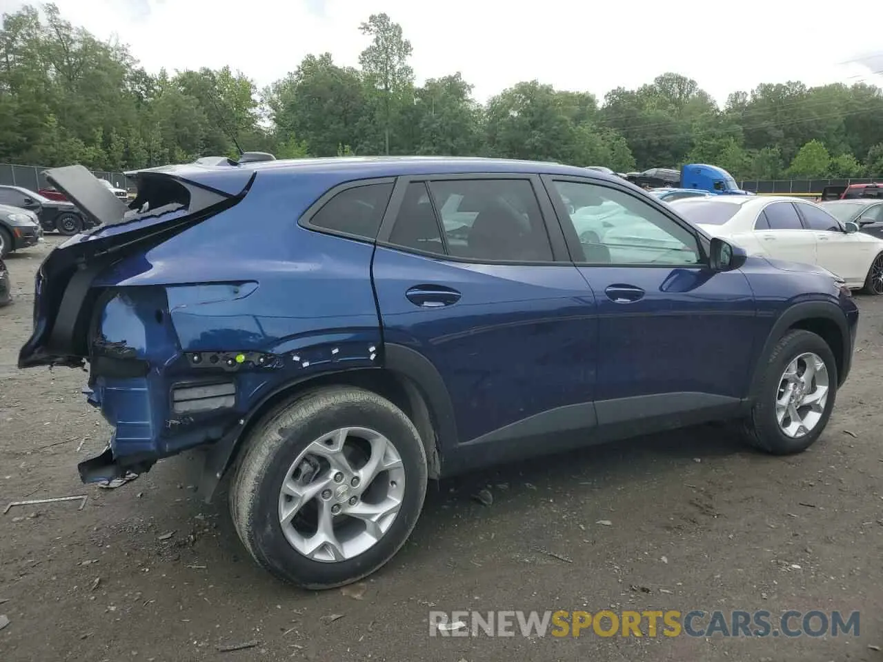 3 Photograph of a damaged car KL77LFE2XRC142691 CHEVROLET TRAX 2024