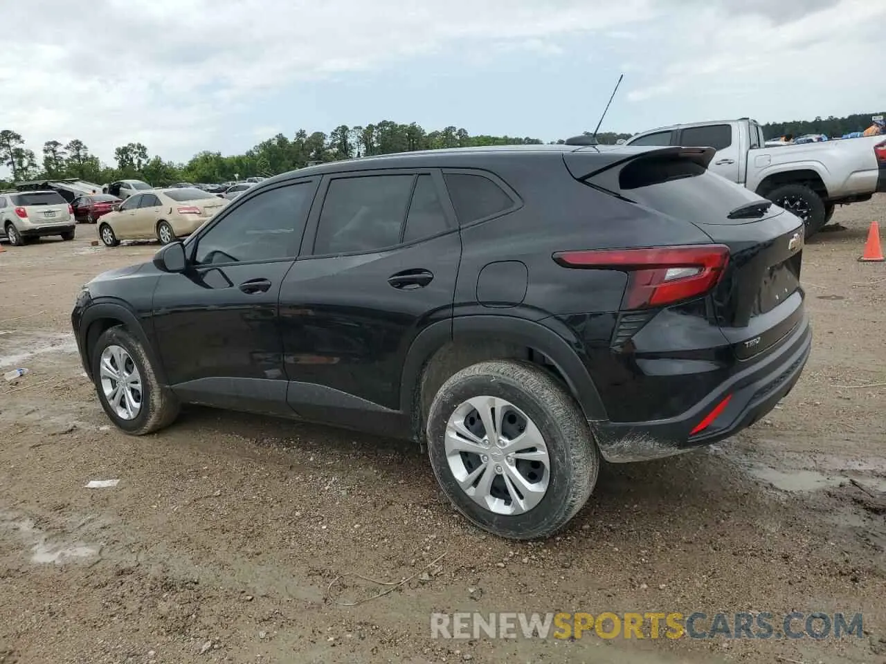2 Photograph of a damaged car KL77LFE2XRC164612 CHEVROLET TRAX 2024