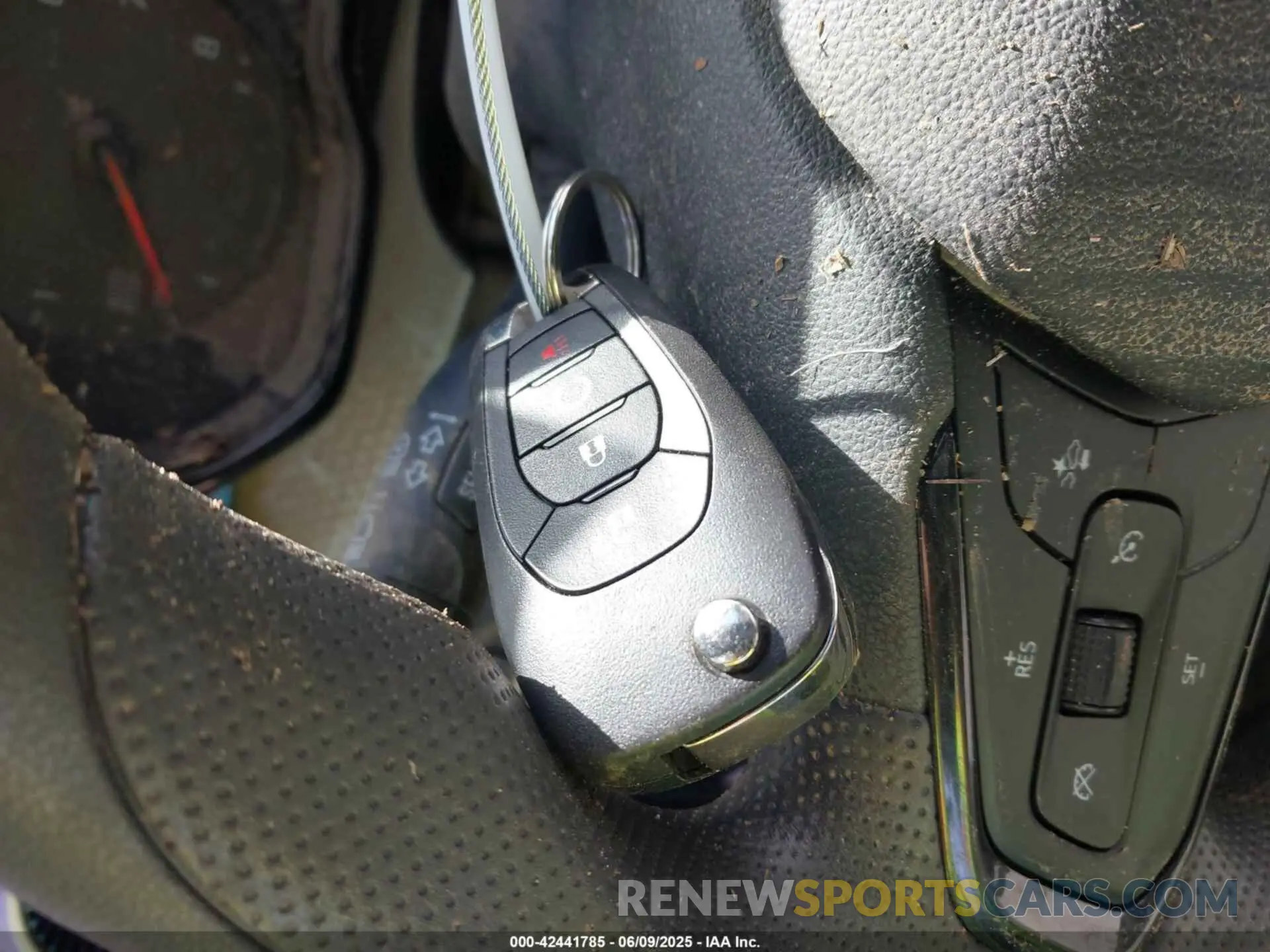 11 Photograph of a damaged car KL77LFE2XRC165758 CHEVROLET TRAX 2024