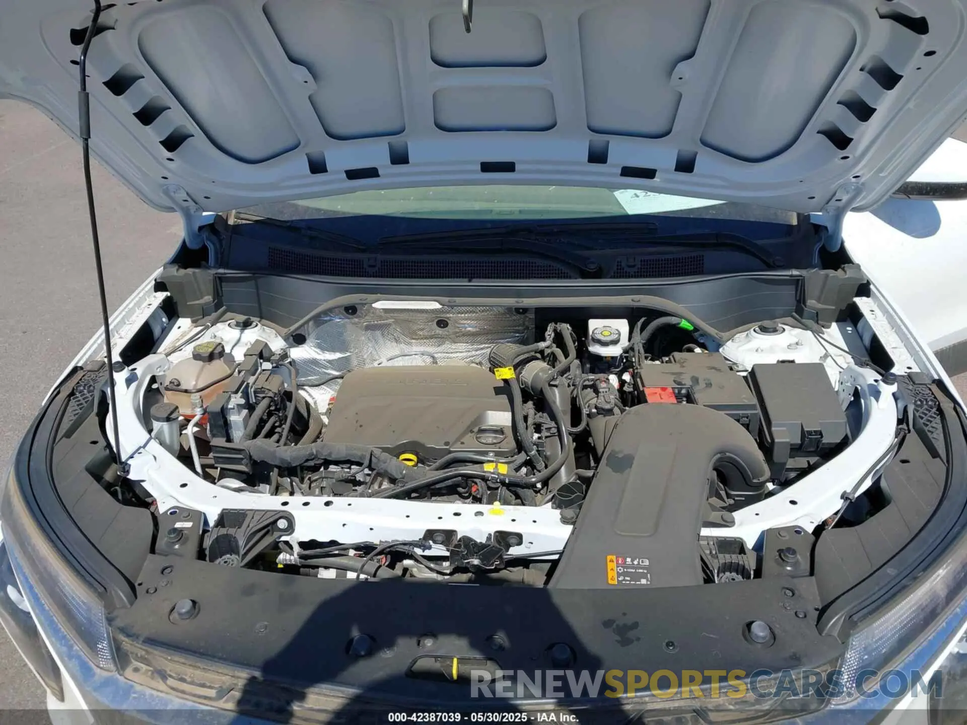 10 Photograph of a damaged car KL77LFE2XRC227112 CHEVROLET TRAX 2024