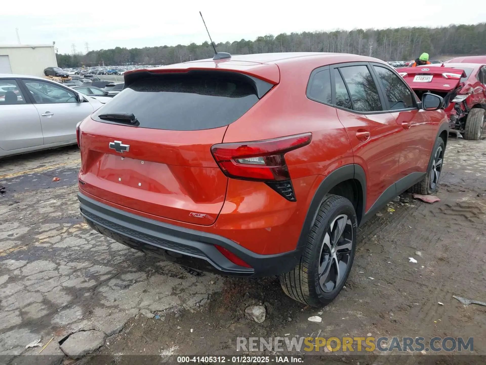 4 Photograph of a damaged car KL77LGE21RC029069 CHEVROLET TRAX 2024
