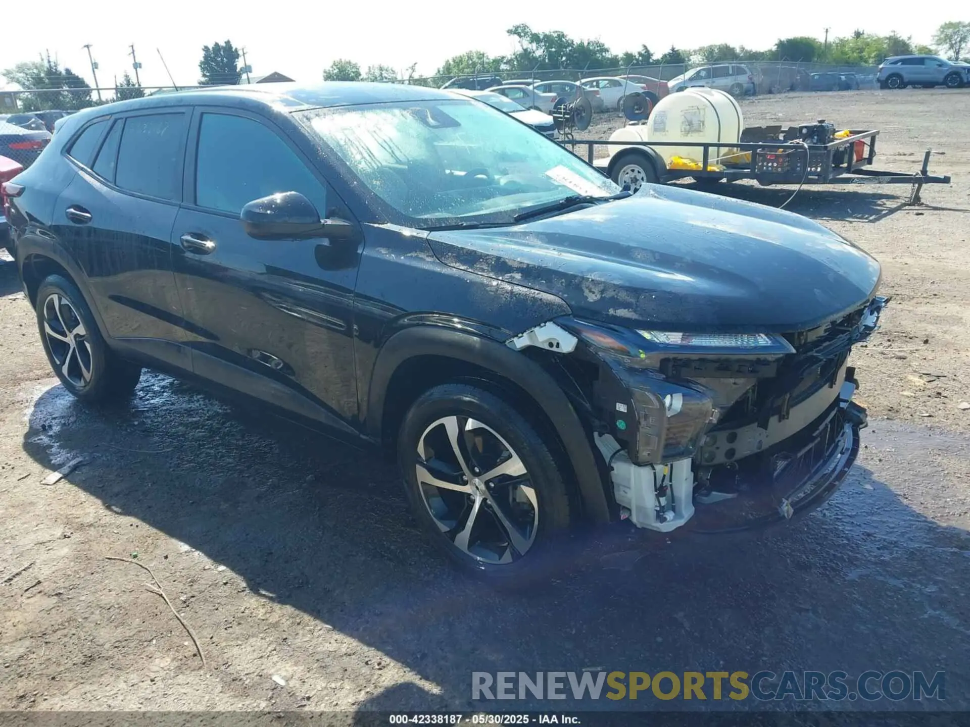 1 Photograph of a damaged car KL77LGE21RC036295 CHEVROLET TRAX 2024