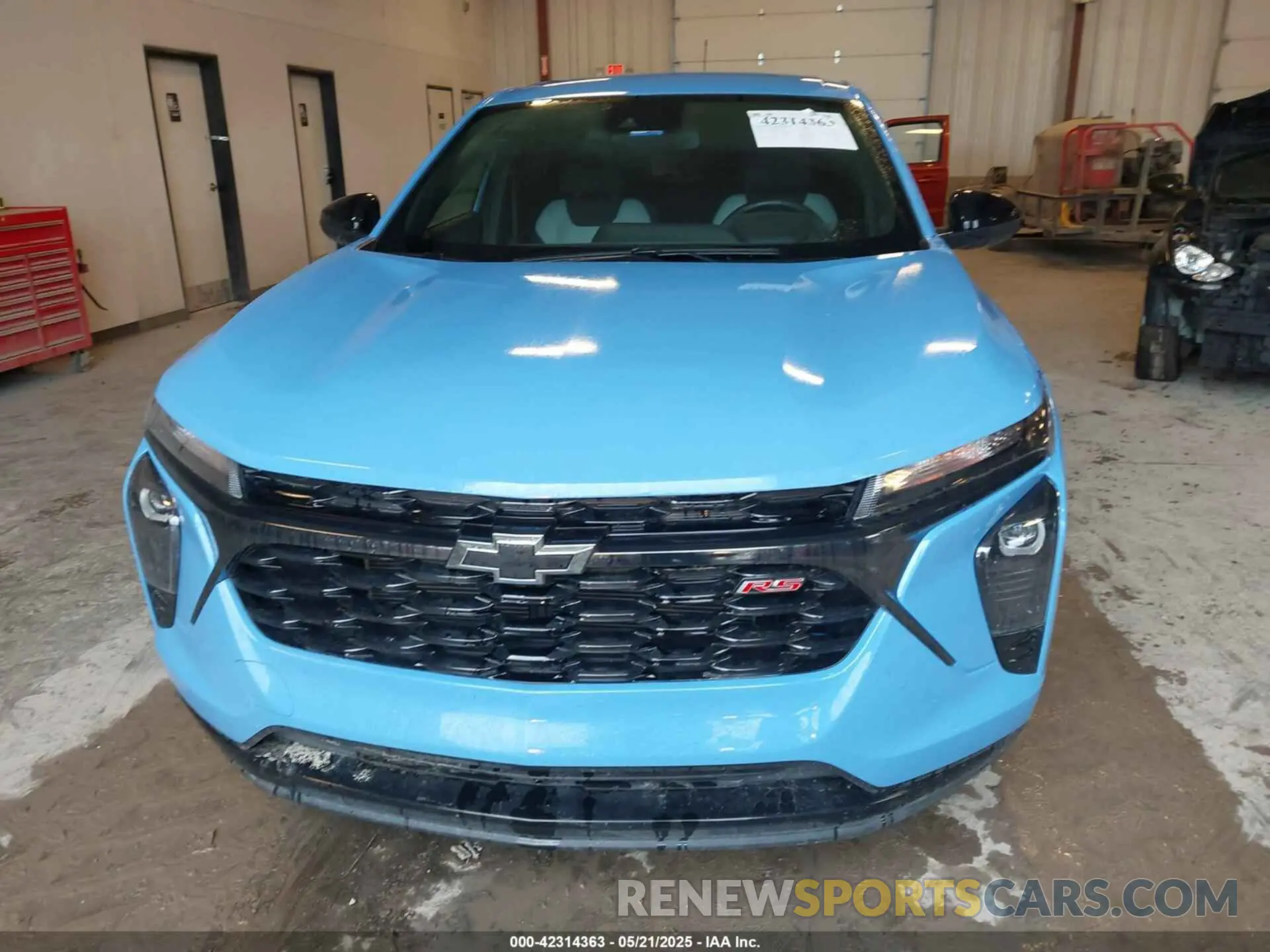 6 Photograph of a damaged car KL77LGE21RC057101 CHEVROLET TRAX 2024