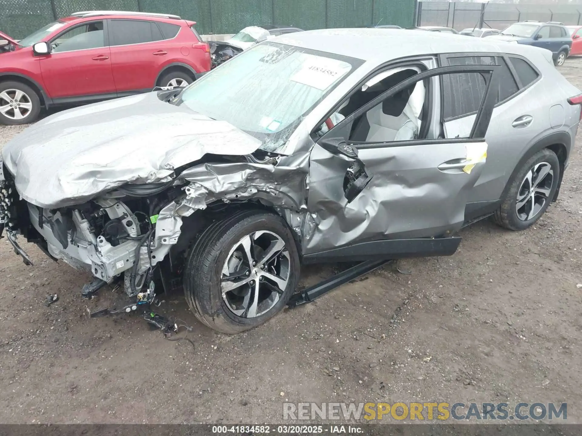 2 Photograph of a damaged car KL77LGE21RC152404 CHEVROLET TRAX 2024