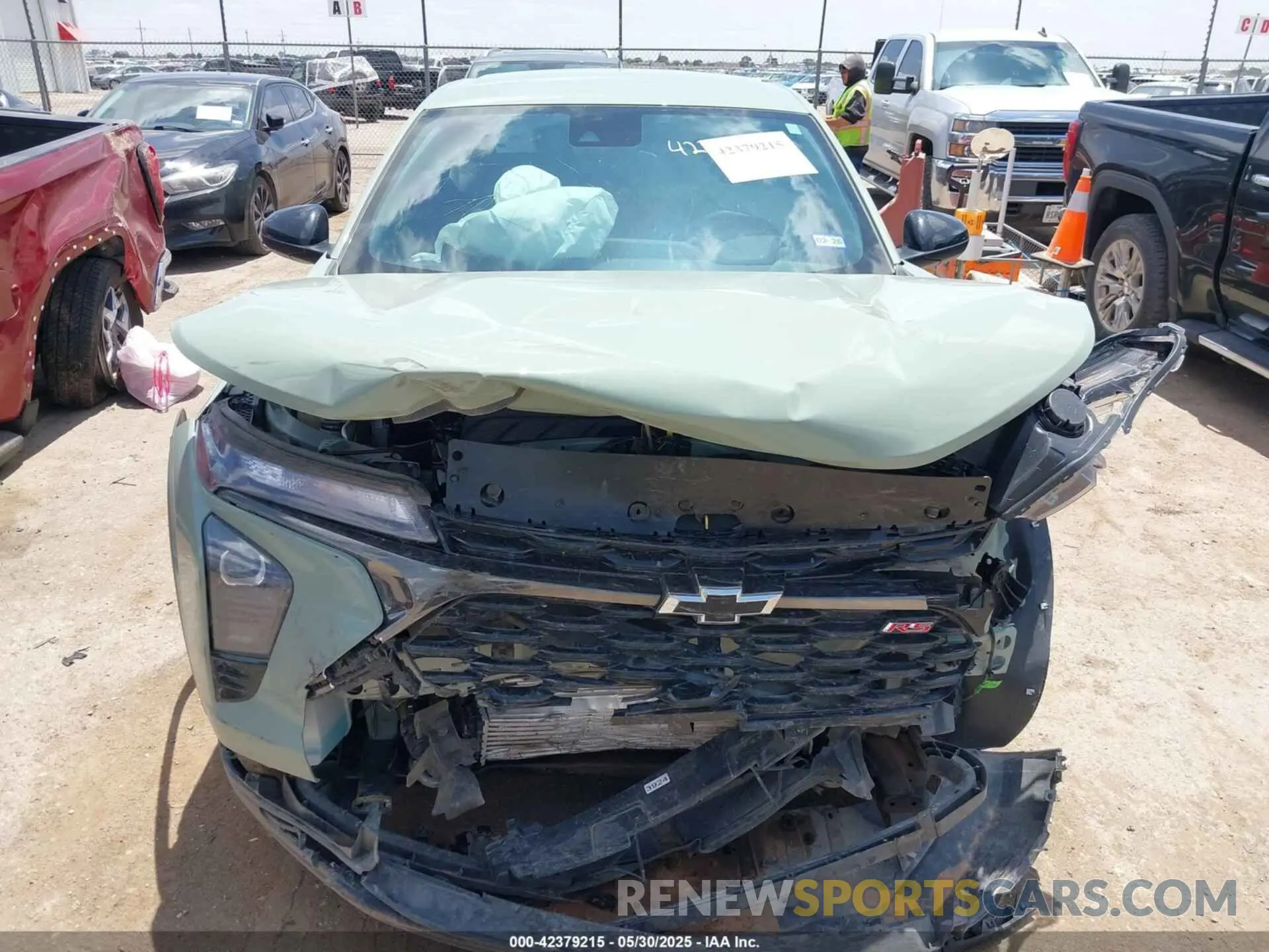 12 Photograph of a damaged car KL77LGE22RC212903 CHEVROLET TRAX 2024
