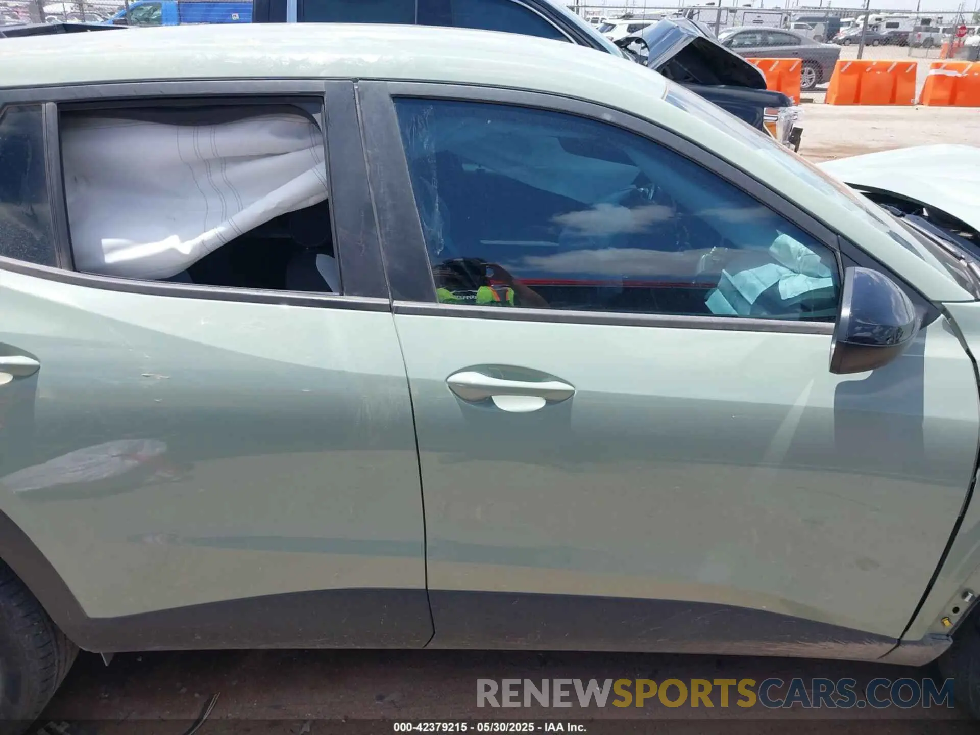 13 Photograph of a damaged car KL77LGE22RC212903 CHEVROLET TRAX 2024